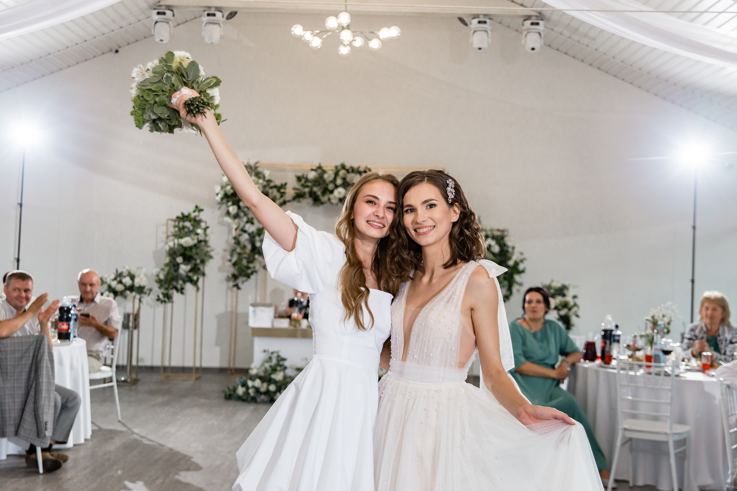 Ольга и Никита. Свадебный фотограф в Омске Яна Савина