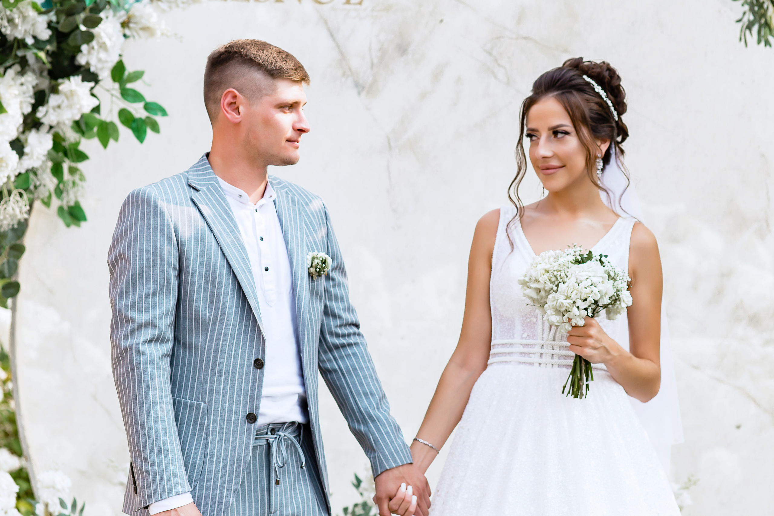 Екатерина и Георгий. Свадебный фотограф в Омске Яна Савина