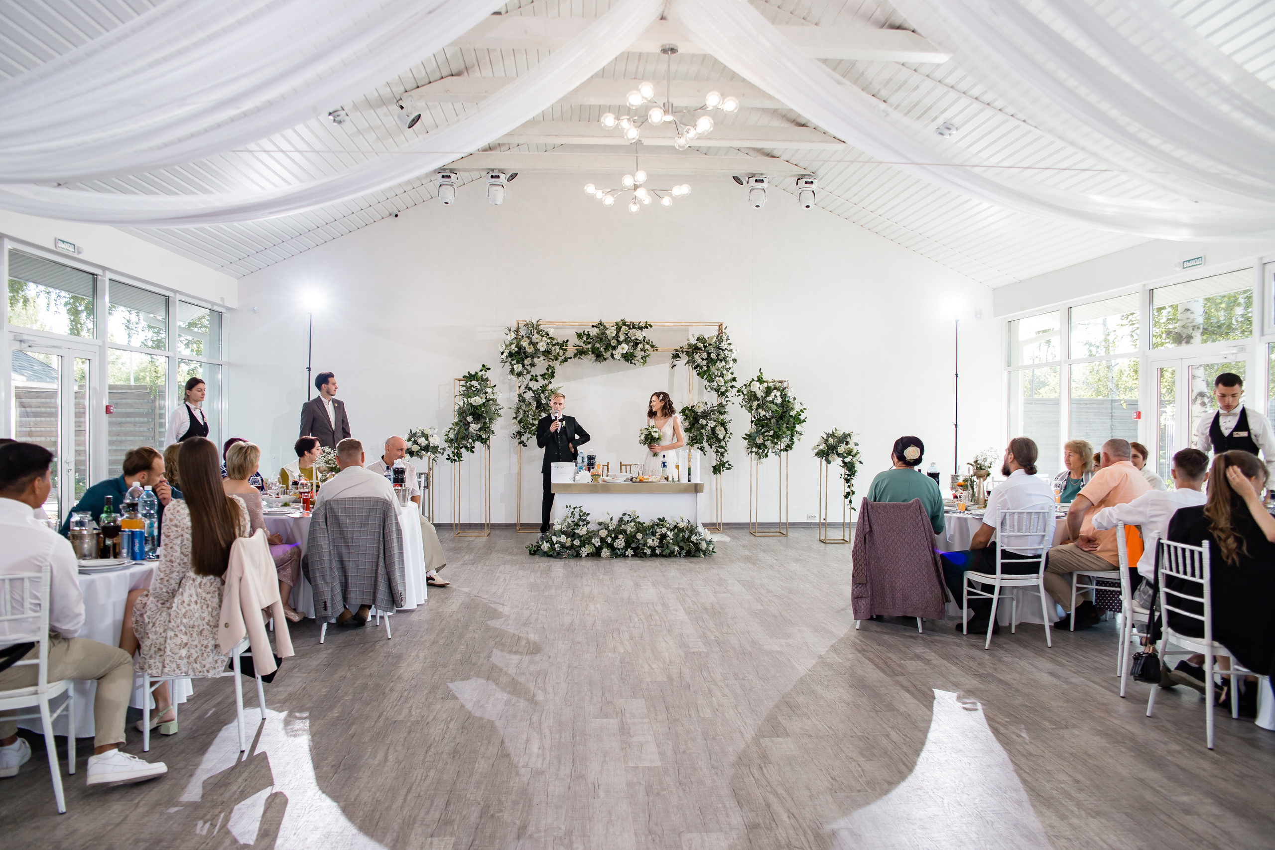 Ольга и Никита. Свадебный фотограф в Омске Яна Савина