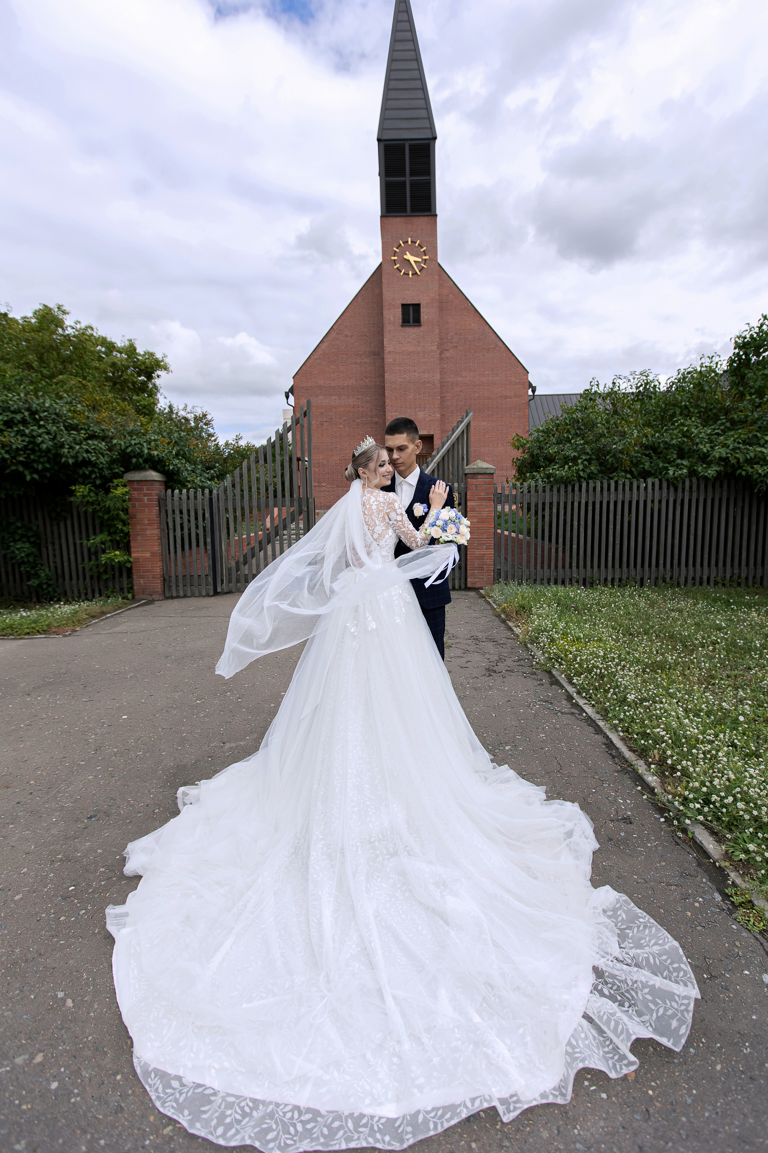 Алла и Евгений. Свадебный фотограф в Омске Яна Савина