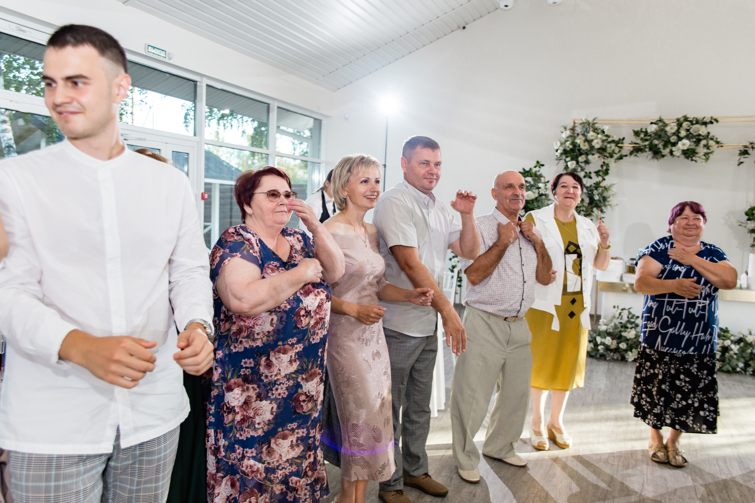 Ольга и Никита. Свадебный фотограф в Омске Яна Савина