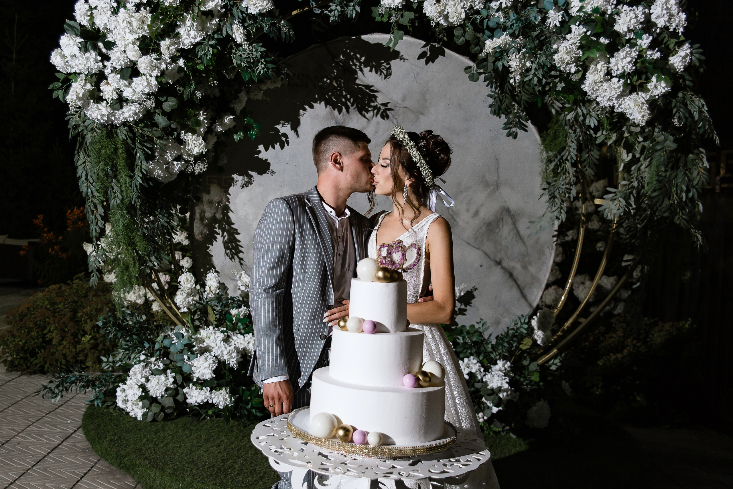 Екатерина и Георгий. Свадебный фотограф в Омске Яна Савина