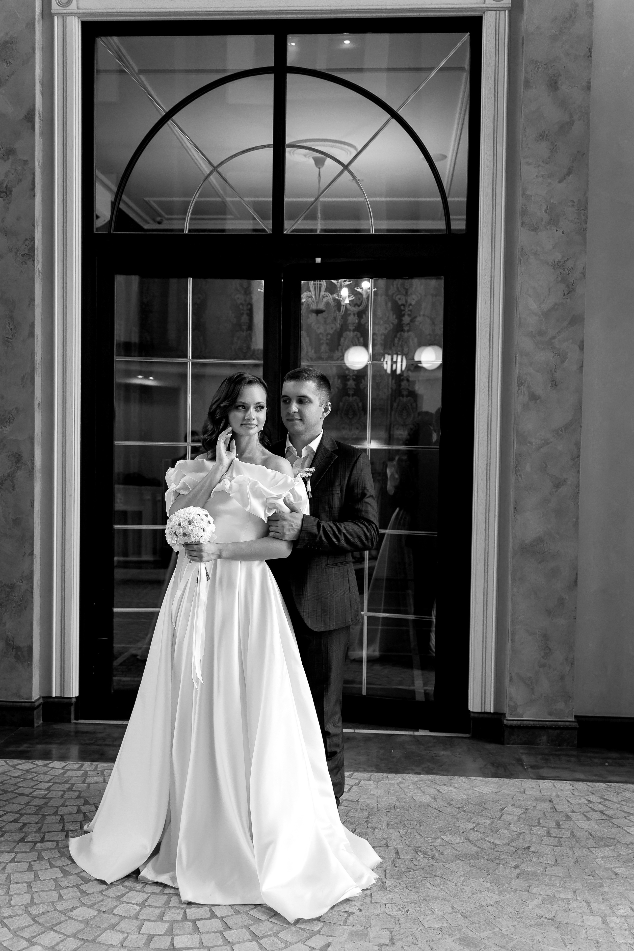 Софья и Антон. Свадебный фотограф в Омске Яна Савина