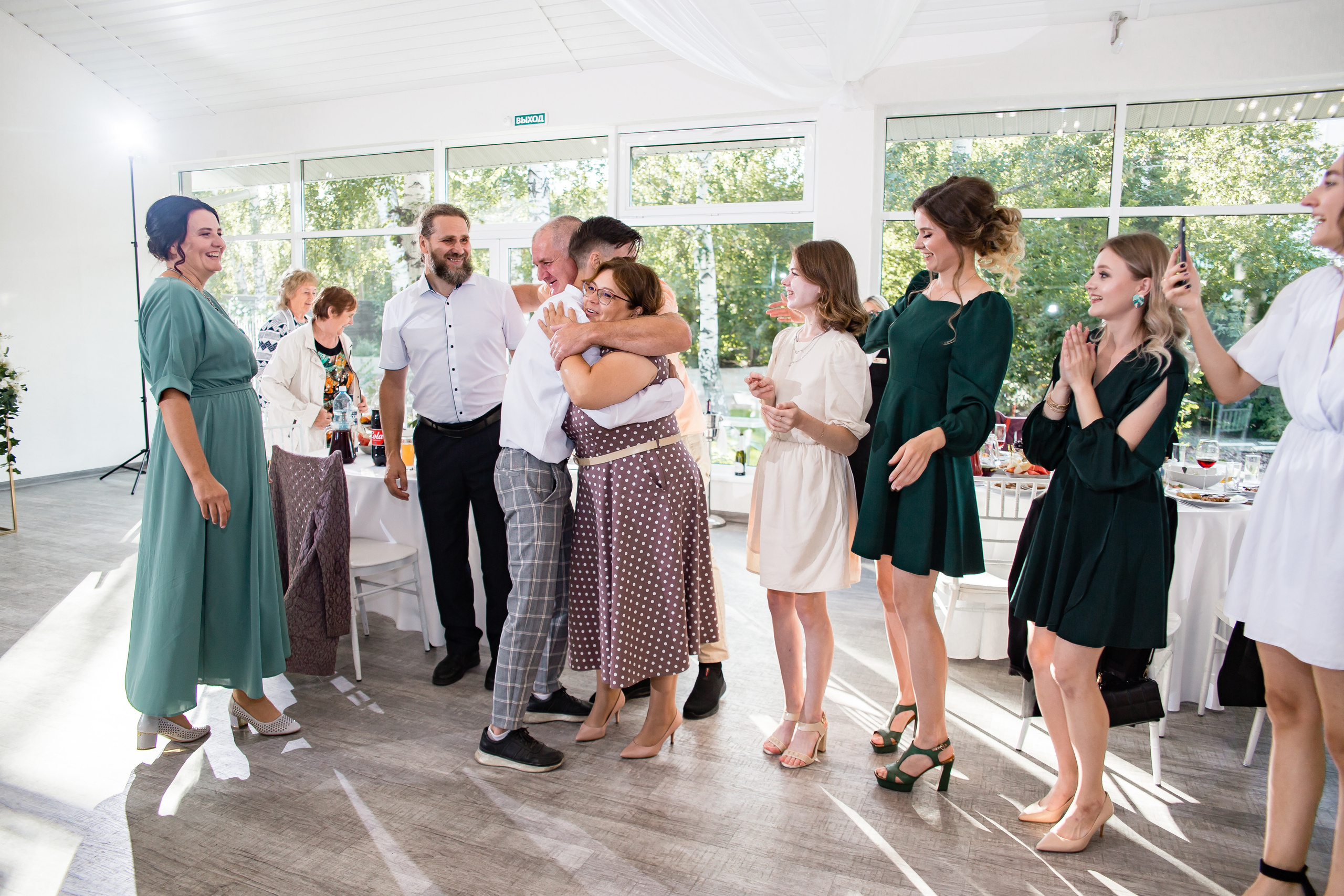 Ольга и Никита. Свадебный фотограф в Омске Яна Савина