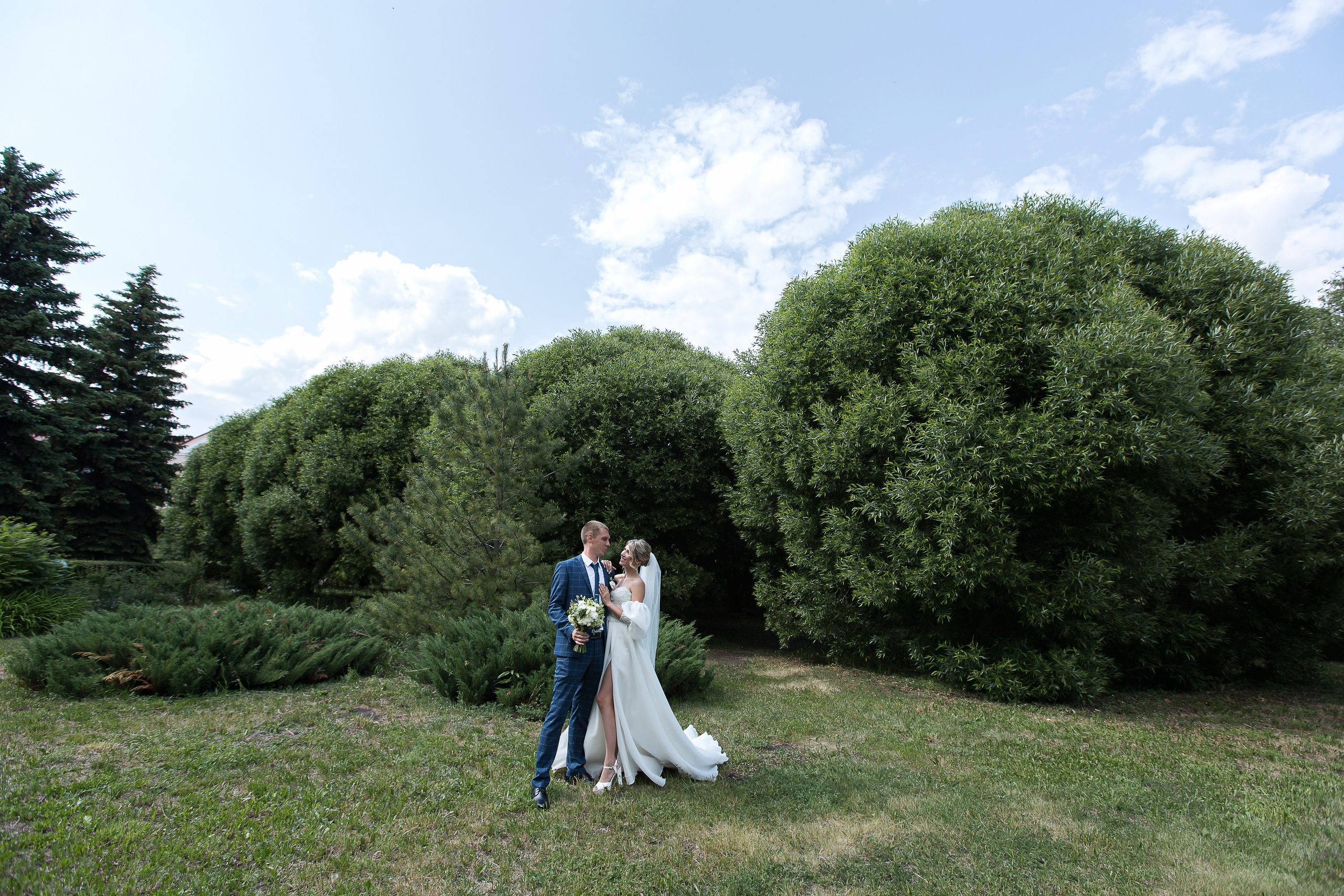 Елизавета и Антон. Свадебный фотограф в Омске Яна Савина