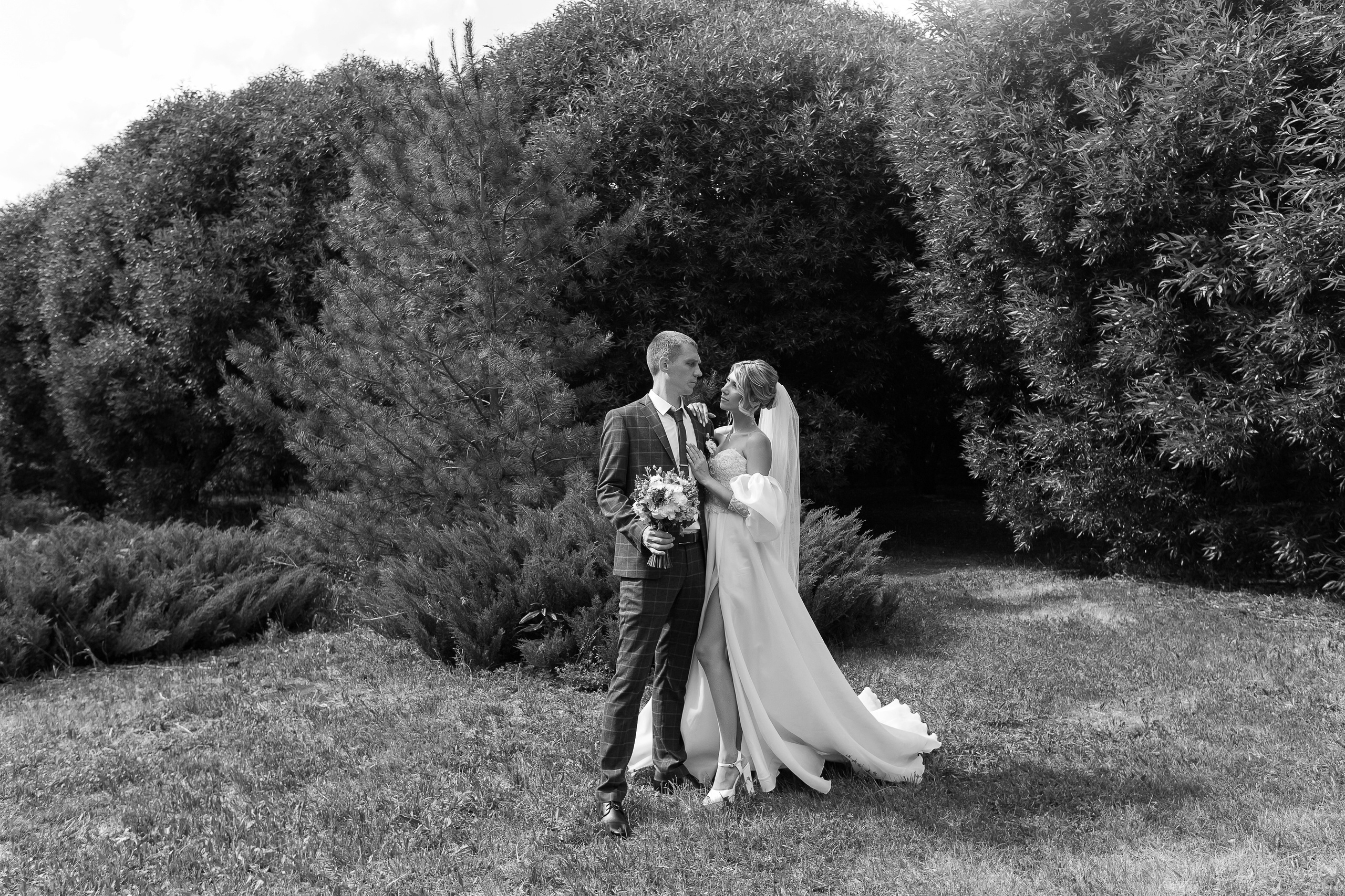 Елизавета и Антон. Свадебный фотограф в Омске Яна Савина