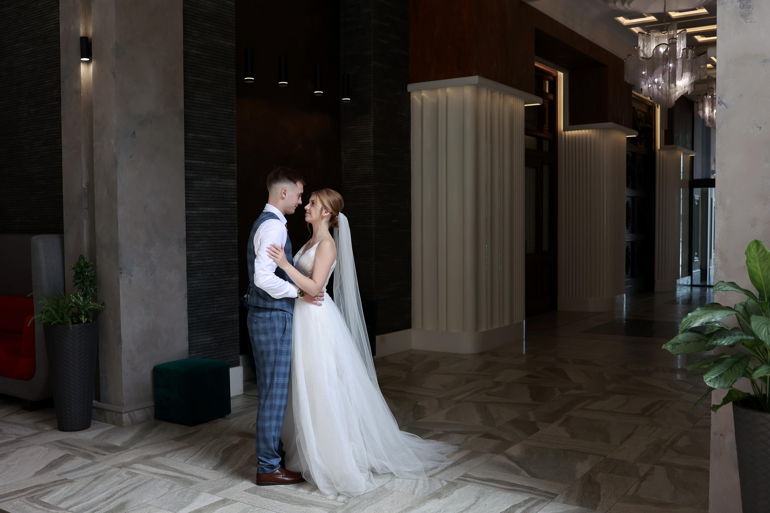 Дарья и Никита. Свадебный фотограф в Омске Яна Савина