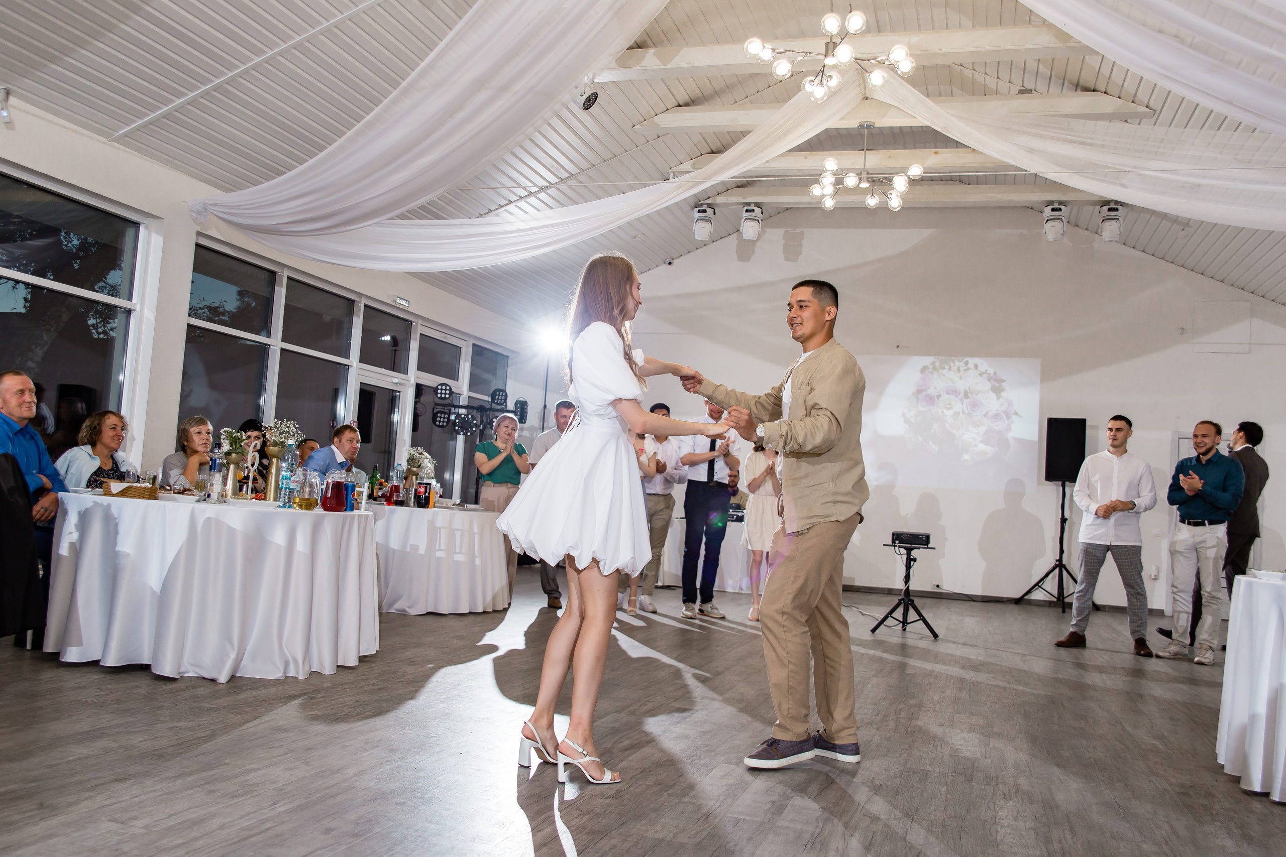 Ольга и Никита. Свадебный фотограф в Омске Яна Савина