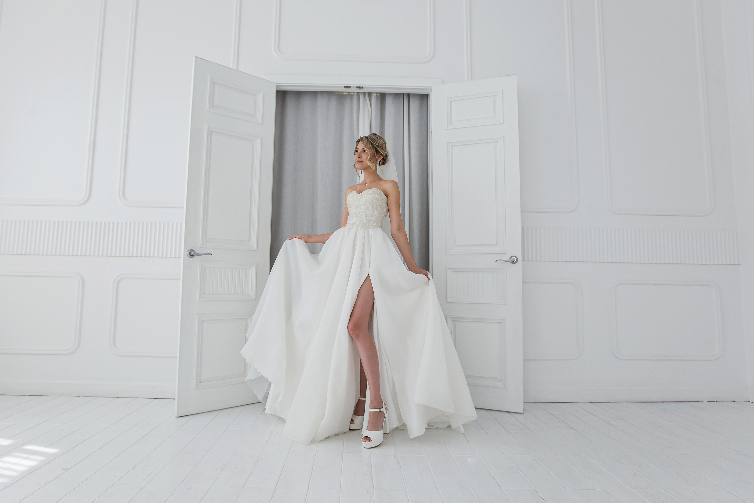 Елизавета и Антон. Свадебный фотограф в Омске Яна Савина