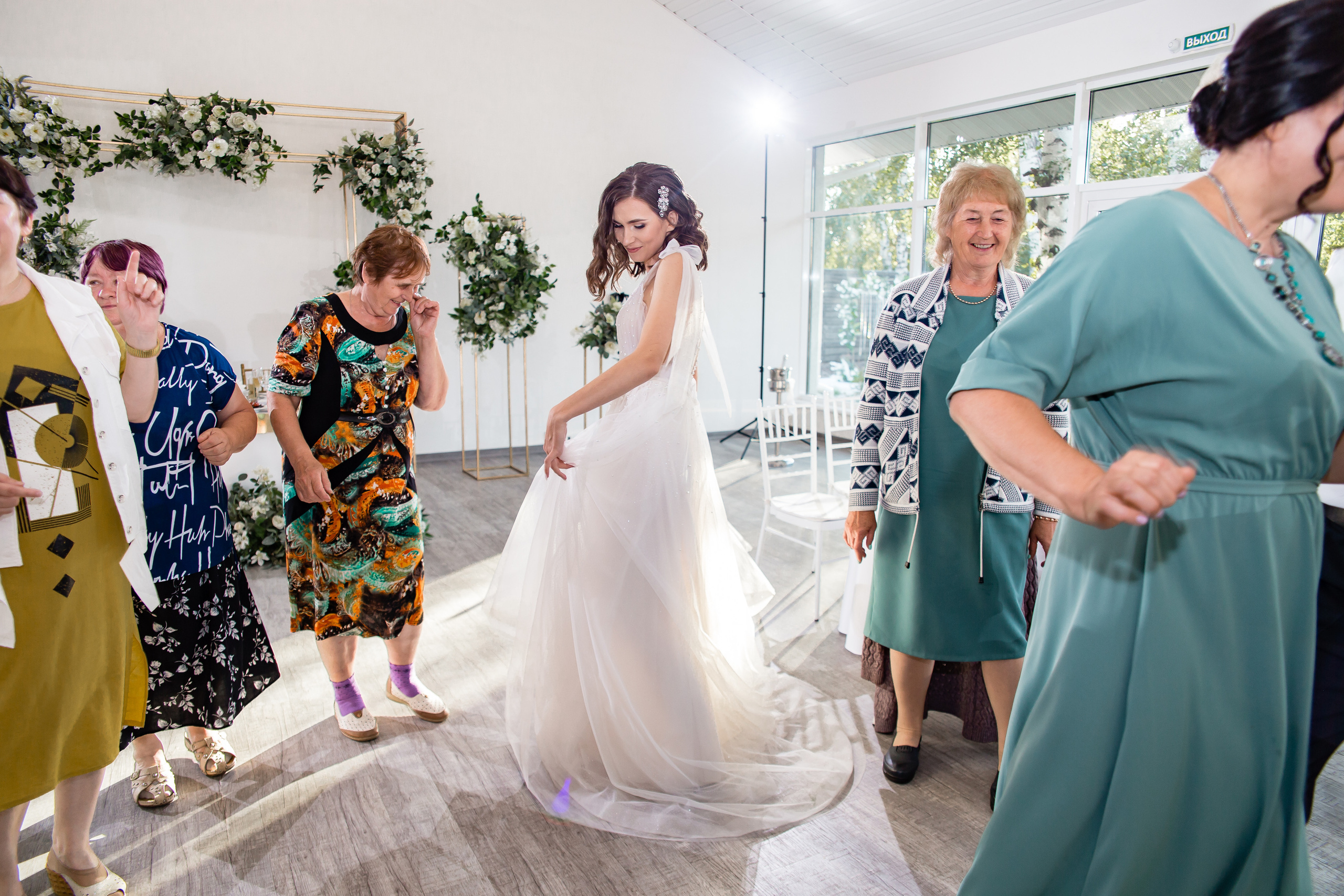 Ольга и Никита. Свадебный фотограф в Омске Яна Савина