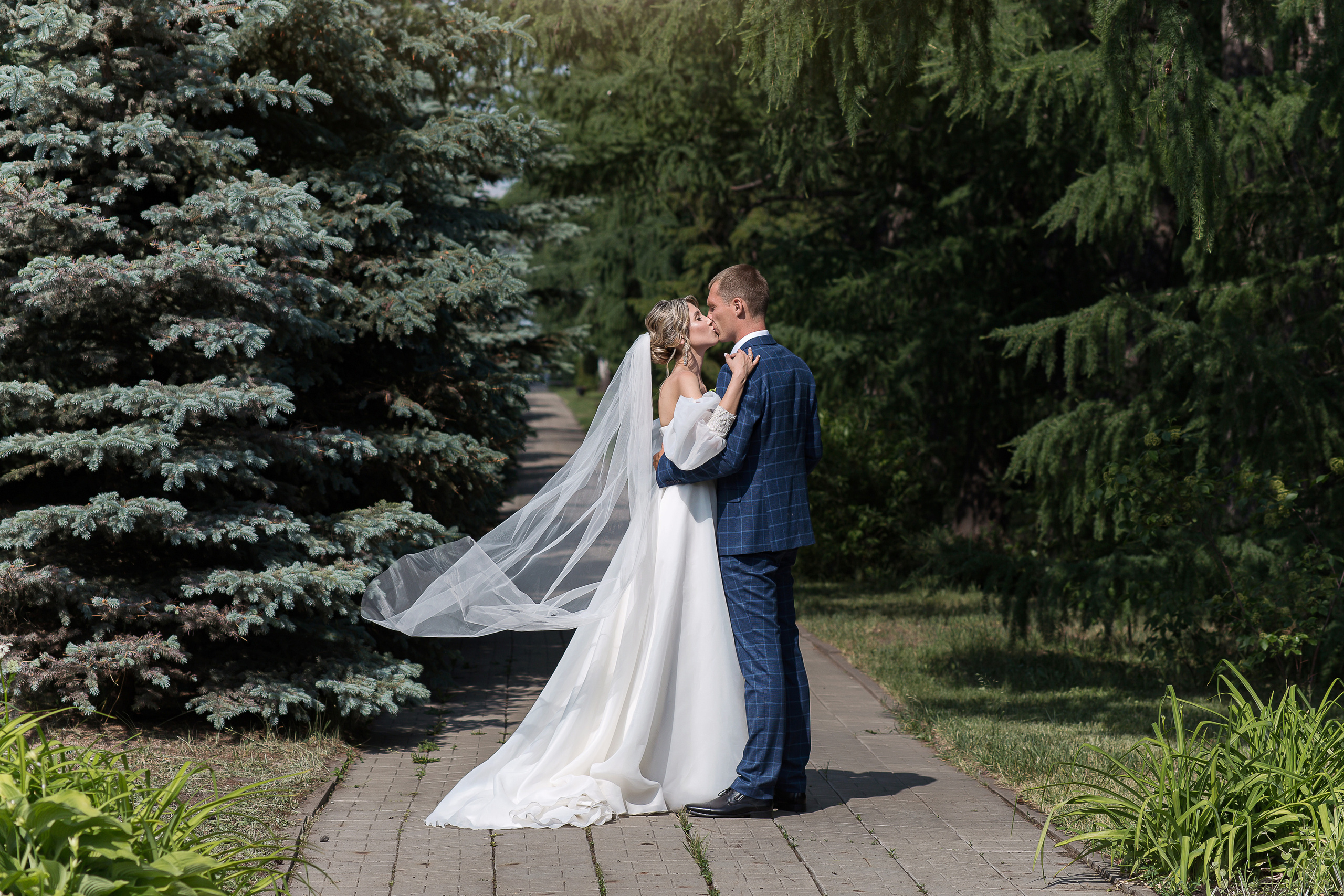 Елизавета и Антон. Свадебный фотограф в Омске Яна Савина