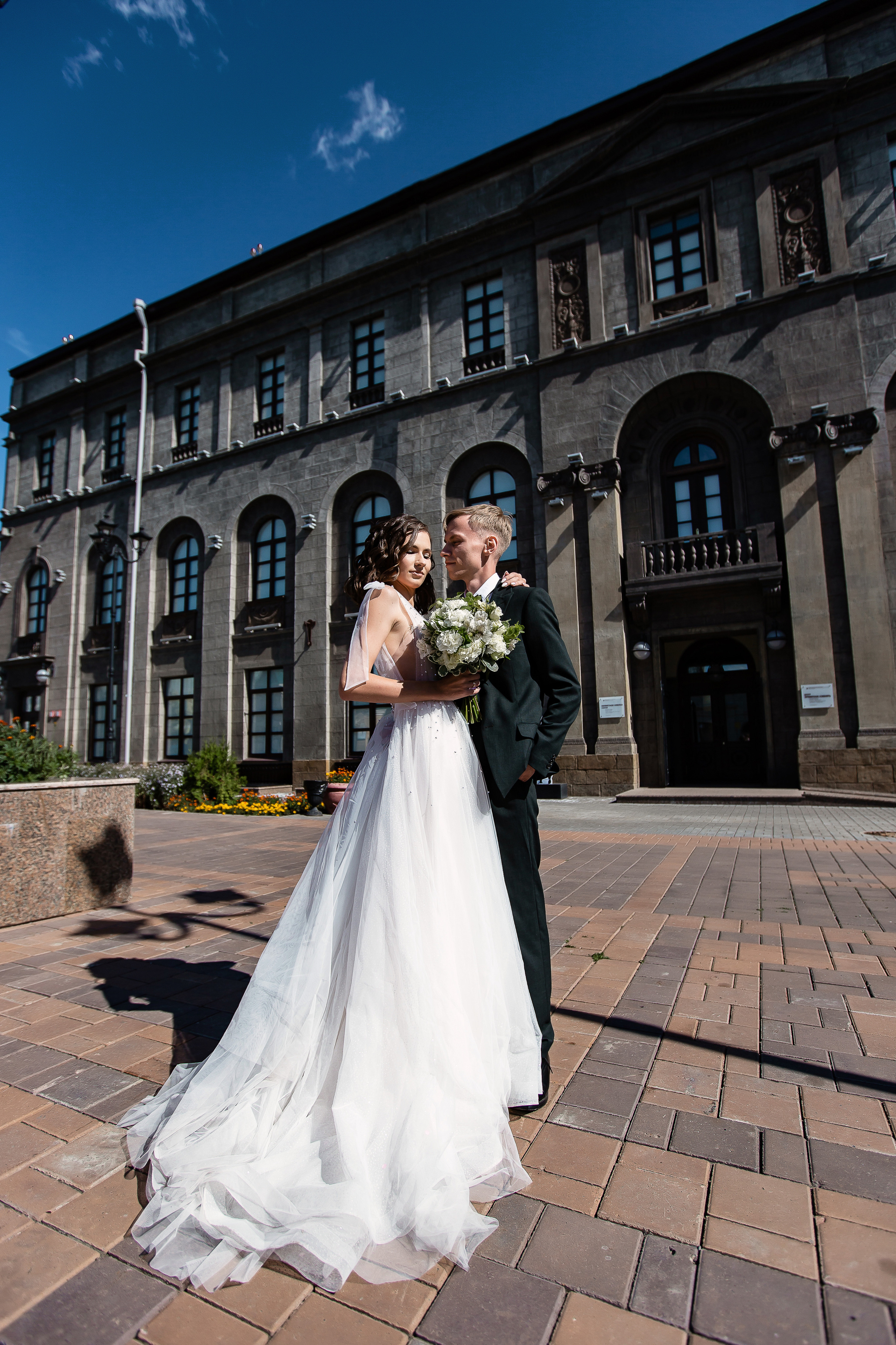 Ольга и Никита. Свадебный фотограф в Омске Яна Савина
