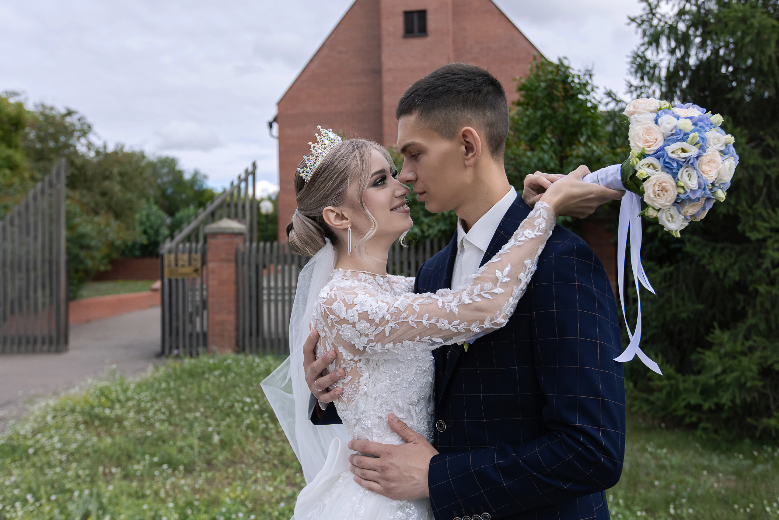 Алла и Евгений. Свадебный фотограф в Омске Яна Савина