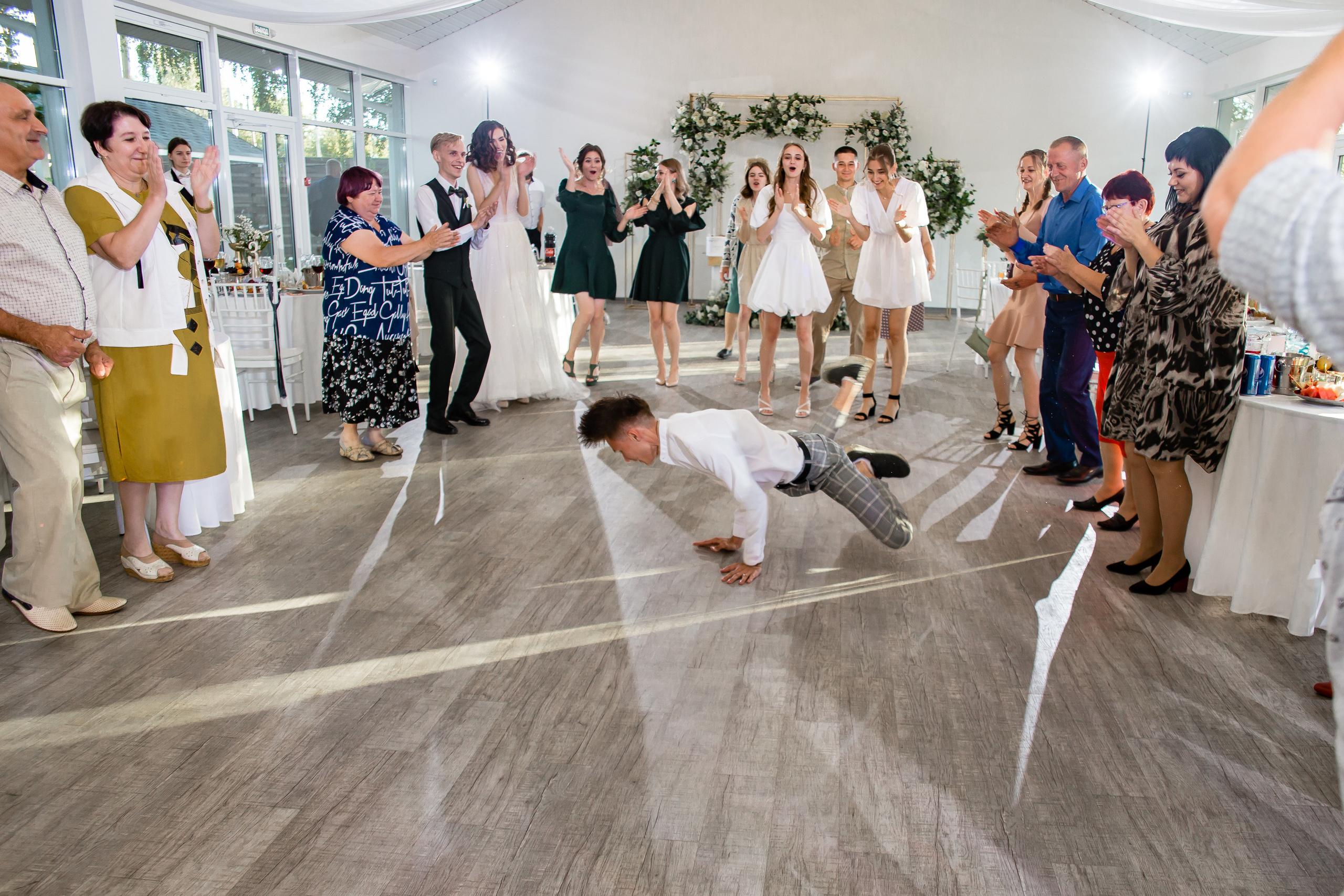 Ольга и Никита. Свадебный фотограф в Омске Яна Савина
