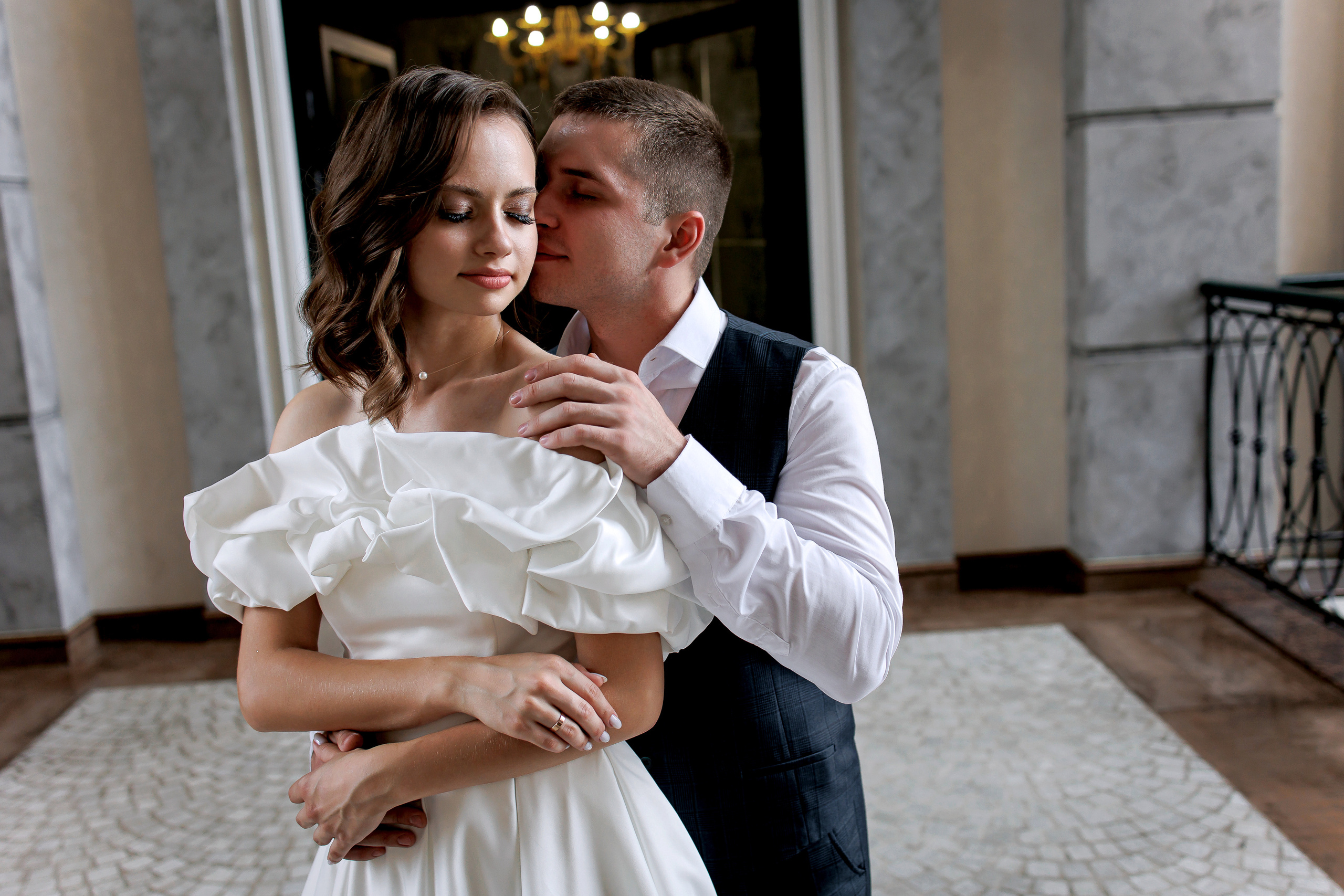 Софья и Антон. Свадебный фотограф в Омске Яна Савина