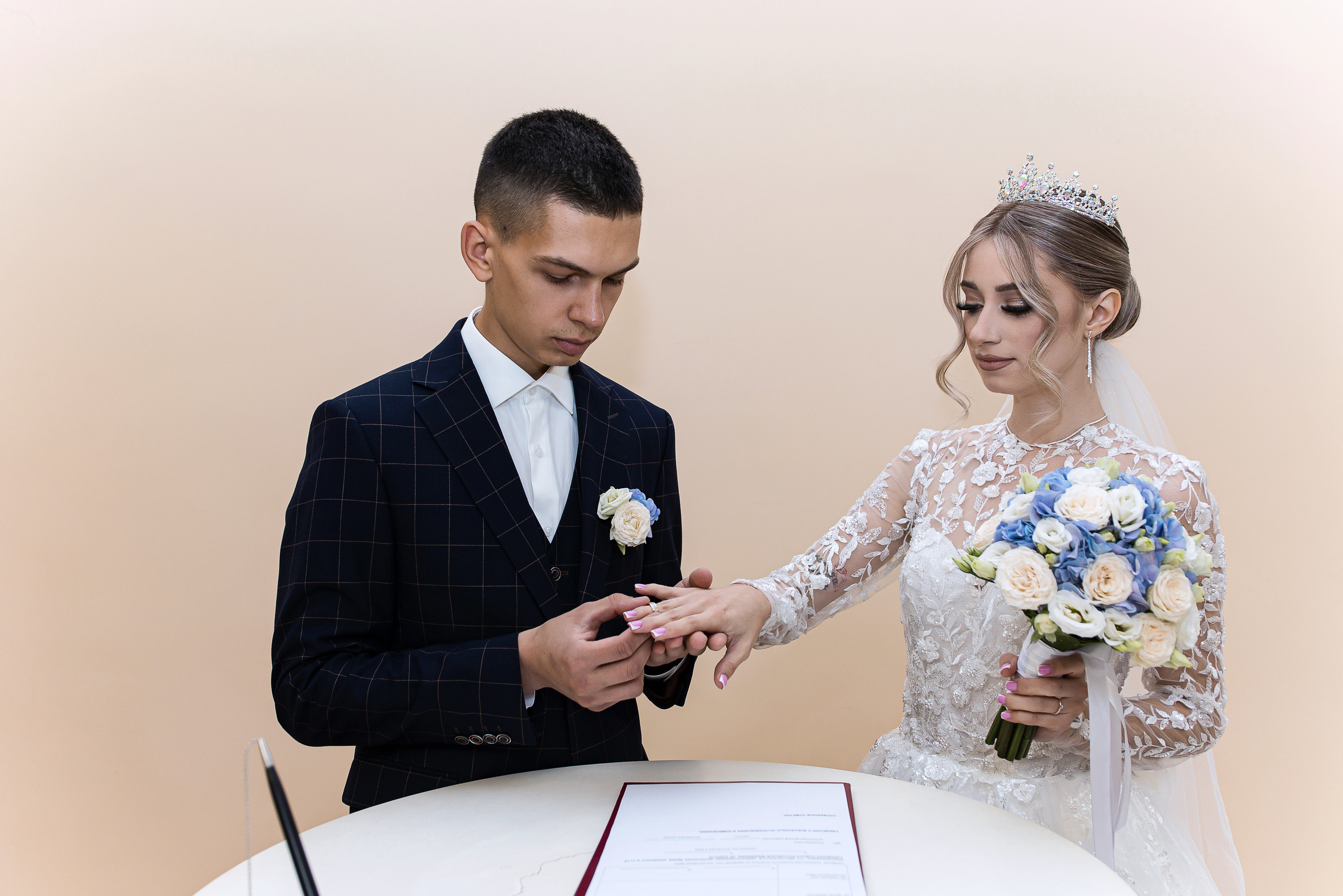 Алла и Евгений. Свадебный фотограф в Омске Яна Савина