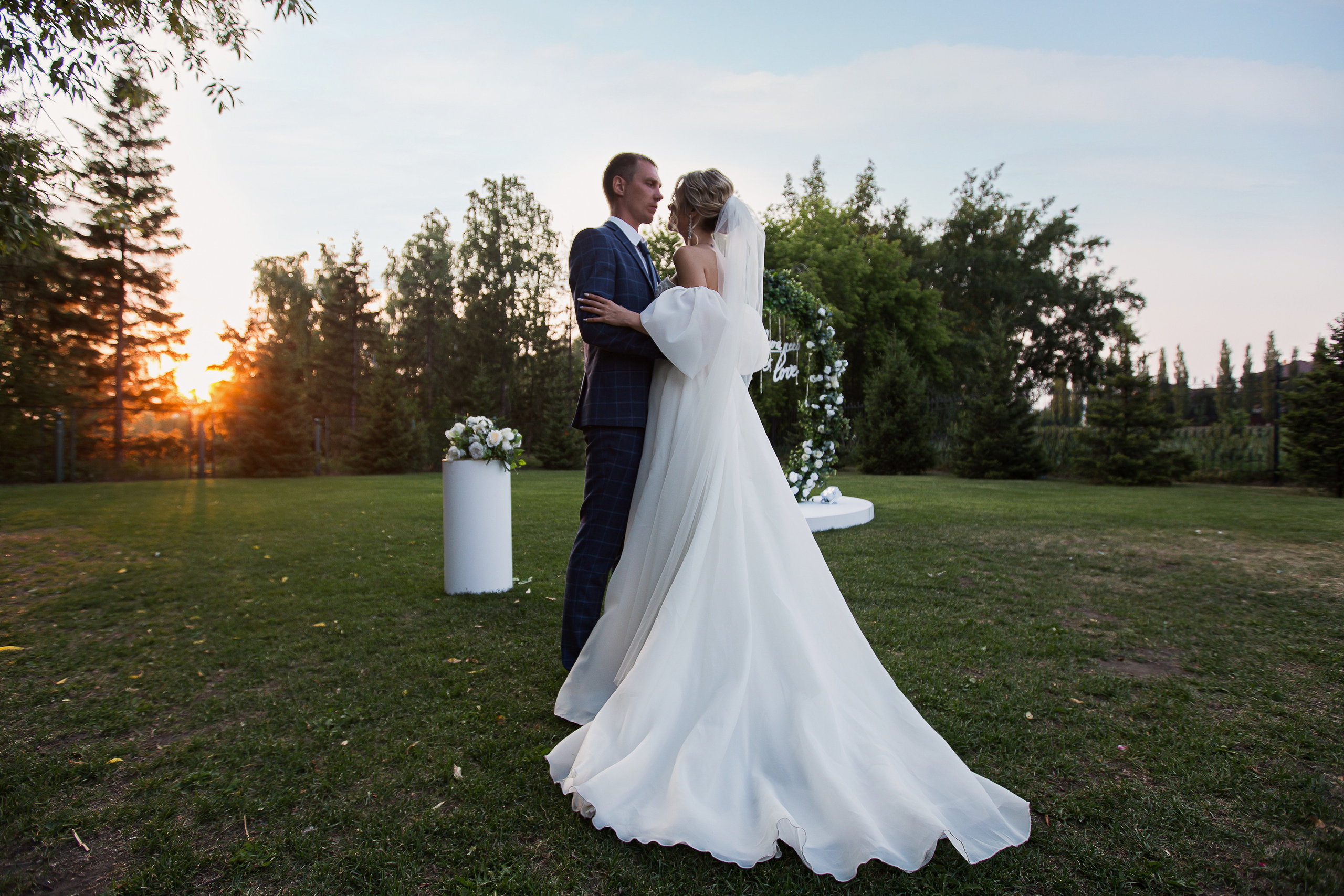 Елизавета и Антон. Свадебный фотограф в Омске Яна Савина