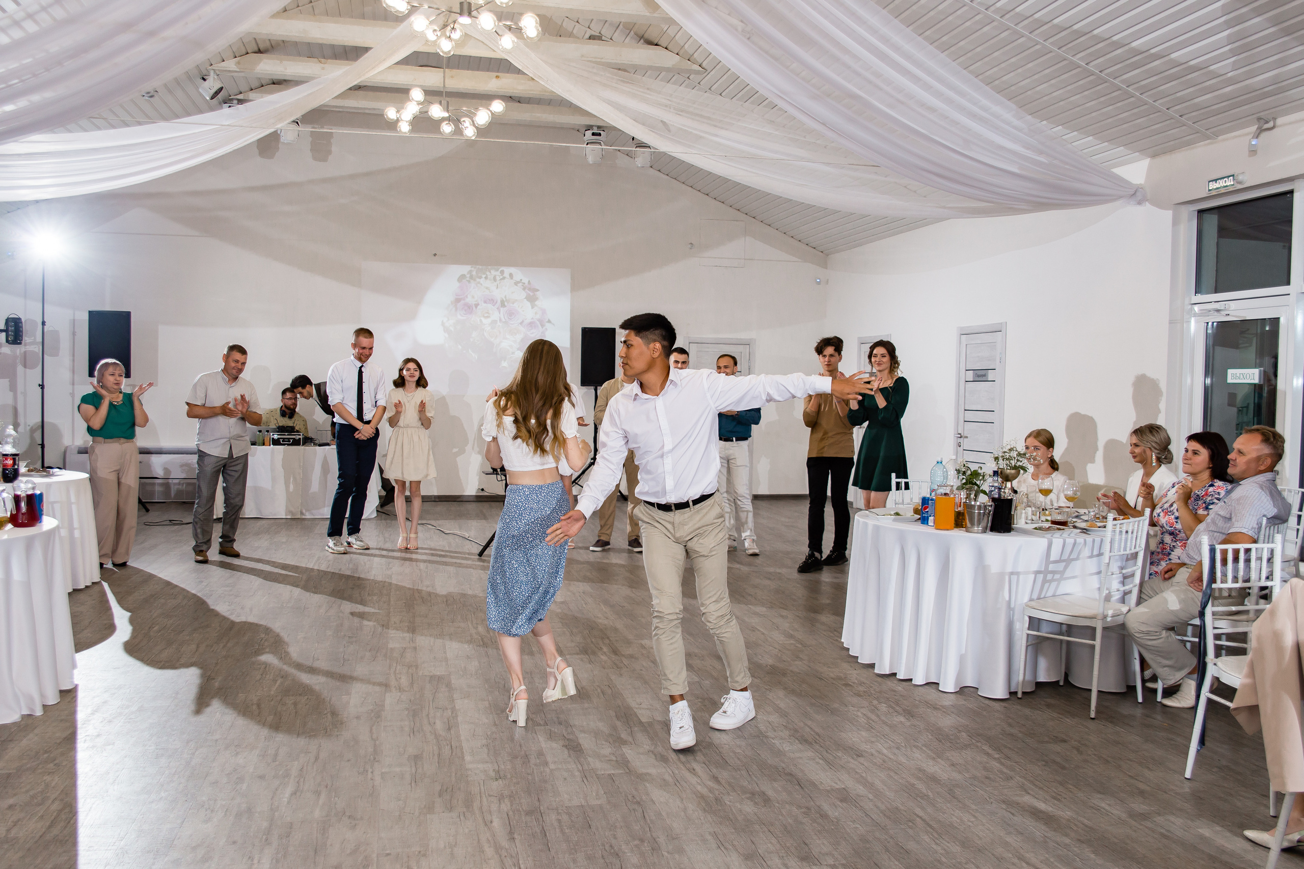 Ольга и Никита. Свадебный фотограф в Омске Яна Савина