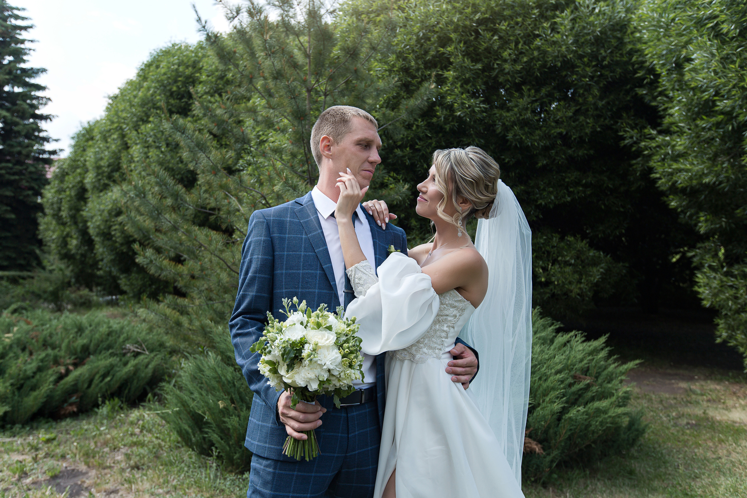 Елизавета и Антон. Свадебный фотограф в Омске Яна Савина