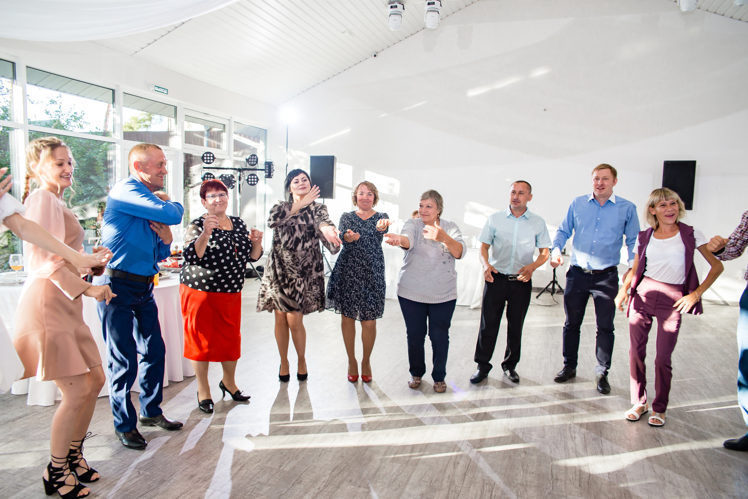 Ольга и Никита. Свадебный фотограф в Омске Яна Савина