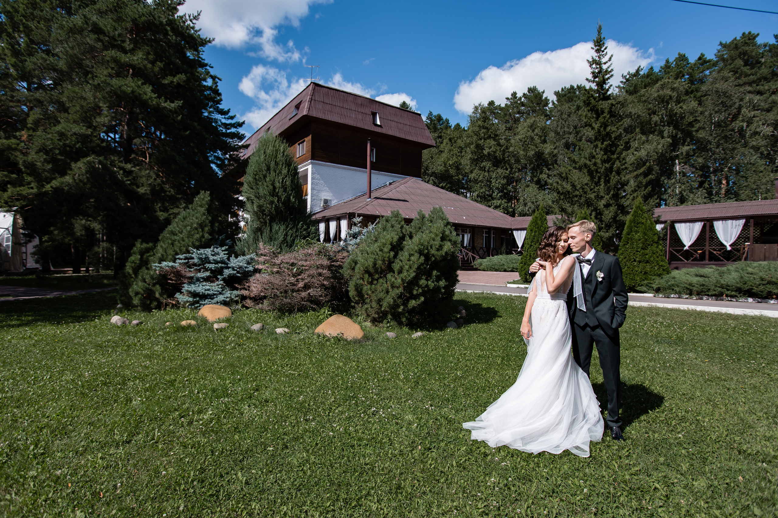 Ольга и Никита. Свадебный фотограф в Омске Яна Савина