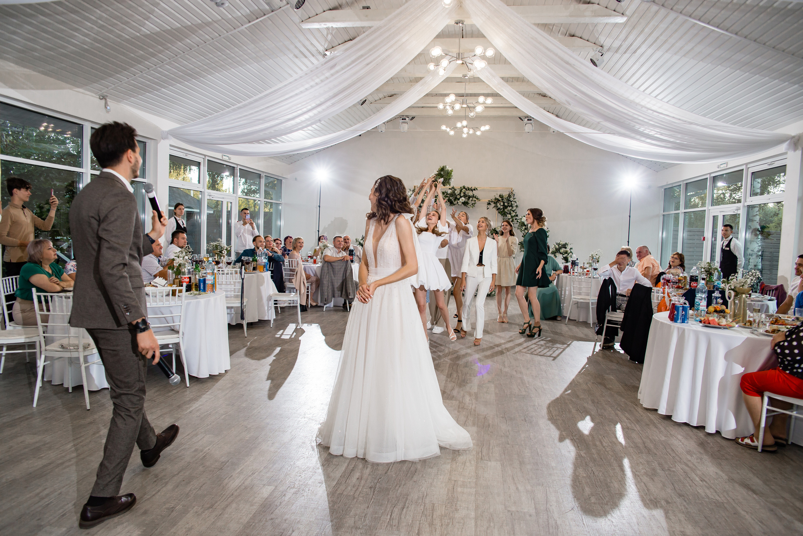 Ольга и Никита. Свадебный фотограф в Омске Яна Савина