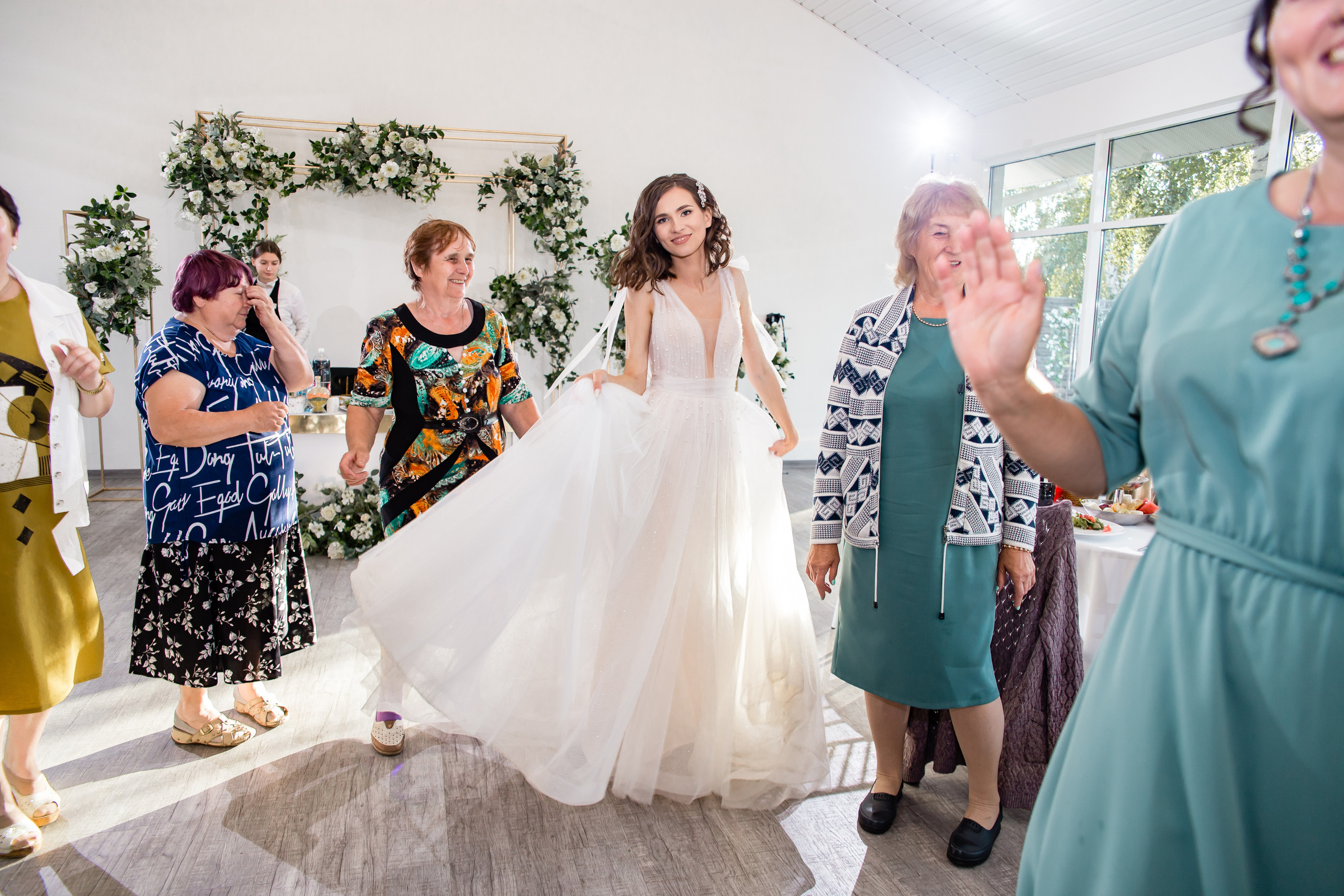 Ольга и Никита. Свадебный фотограф в Омске Яна Савина