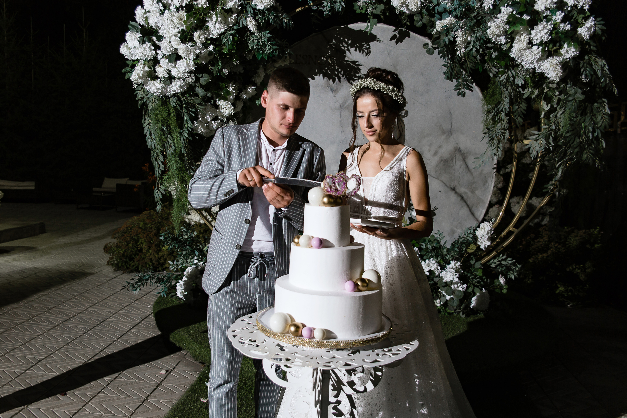 Екатерина и Георгий. Свадебный фотограф в Омске Яна Савина