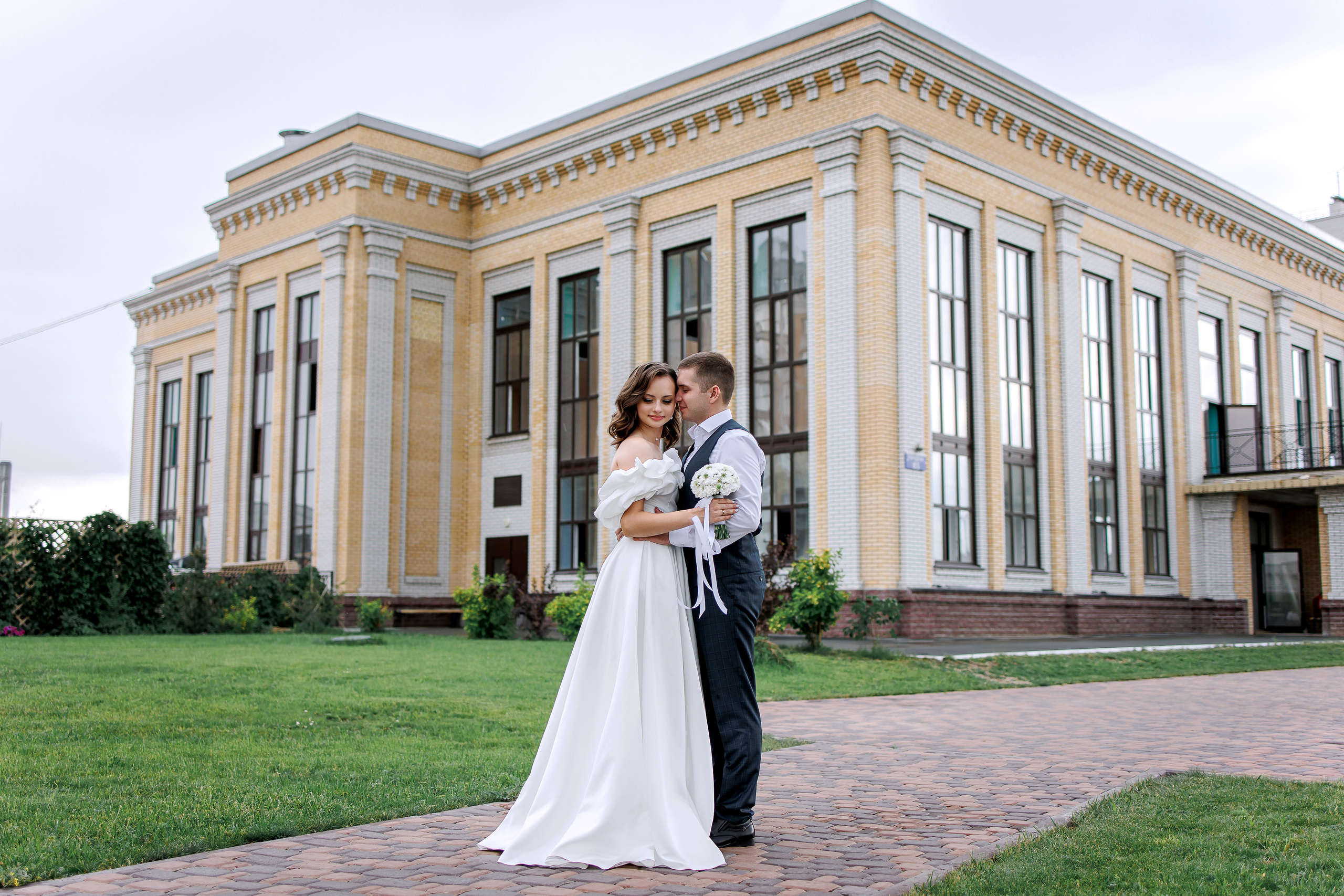 Софья и Антон. Свадебный фотограф в Омске Яна Савина