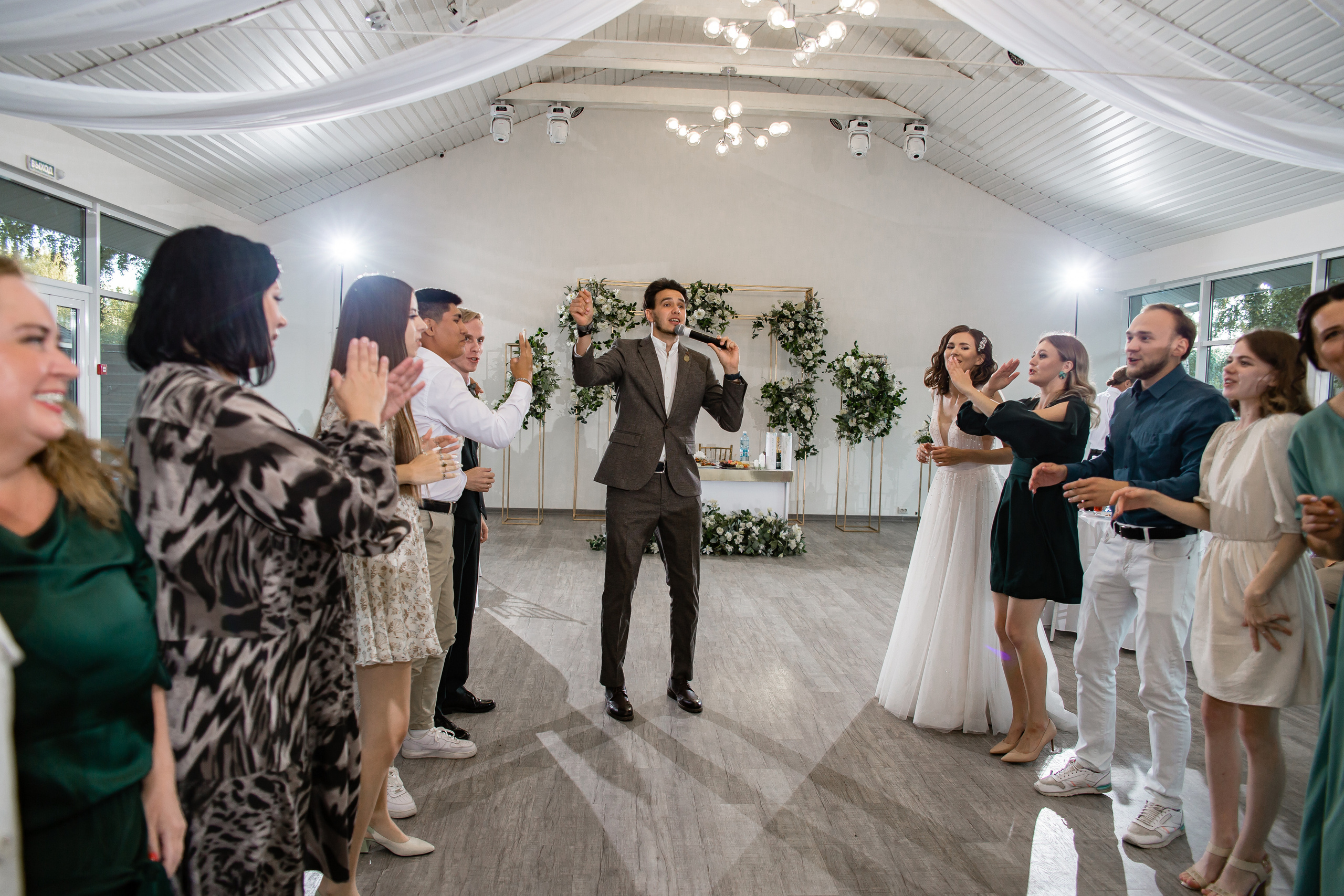 Ольга и Никита. Свадебный фотограф в Омске Яна Савина