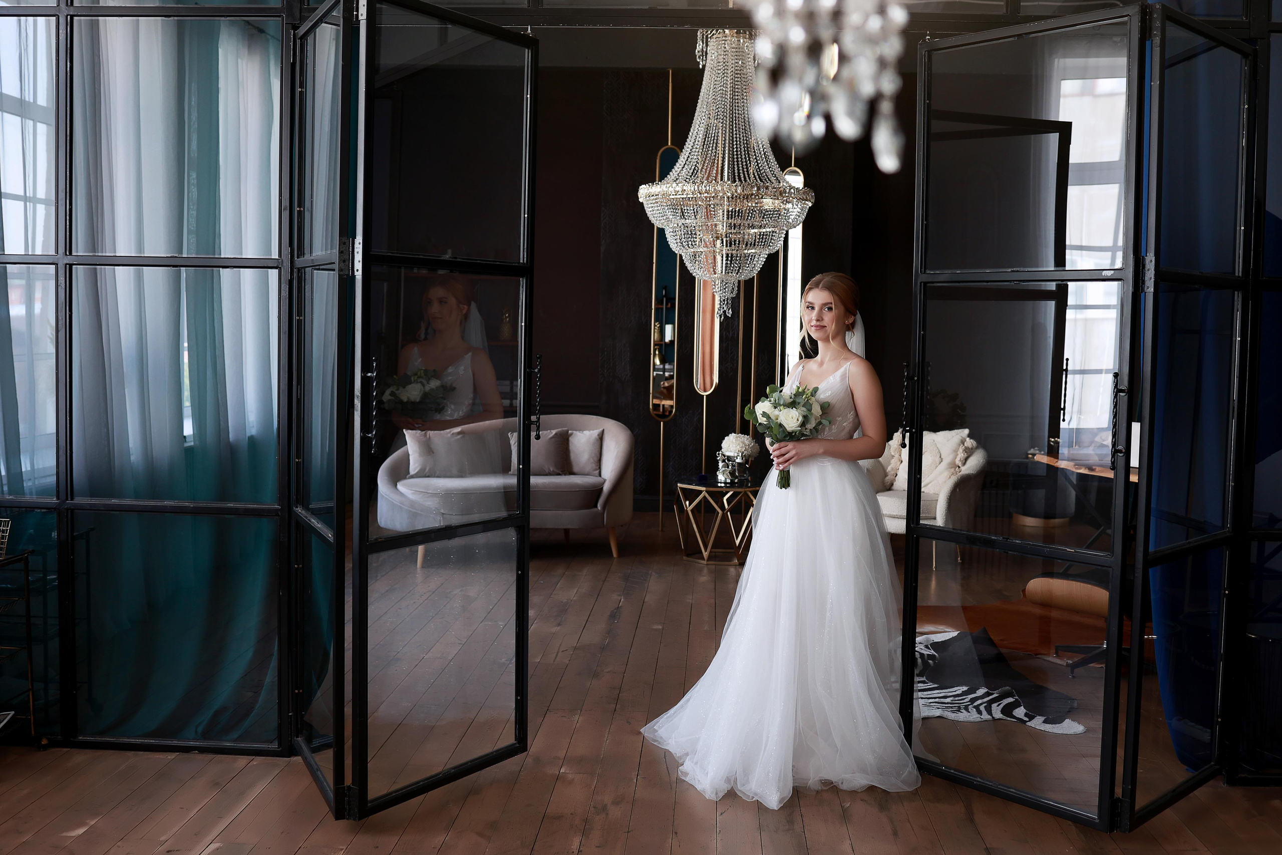 Дарья и Никита. Свадебный фотограф в Омске Яна Савина