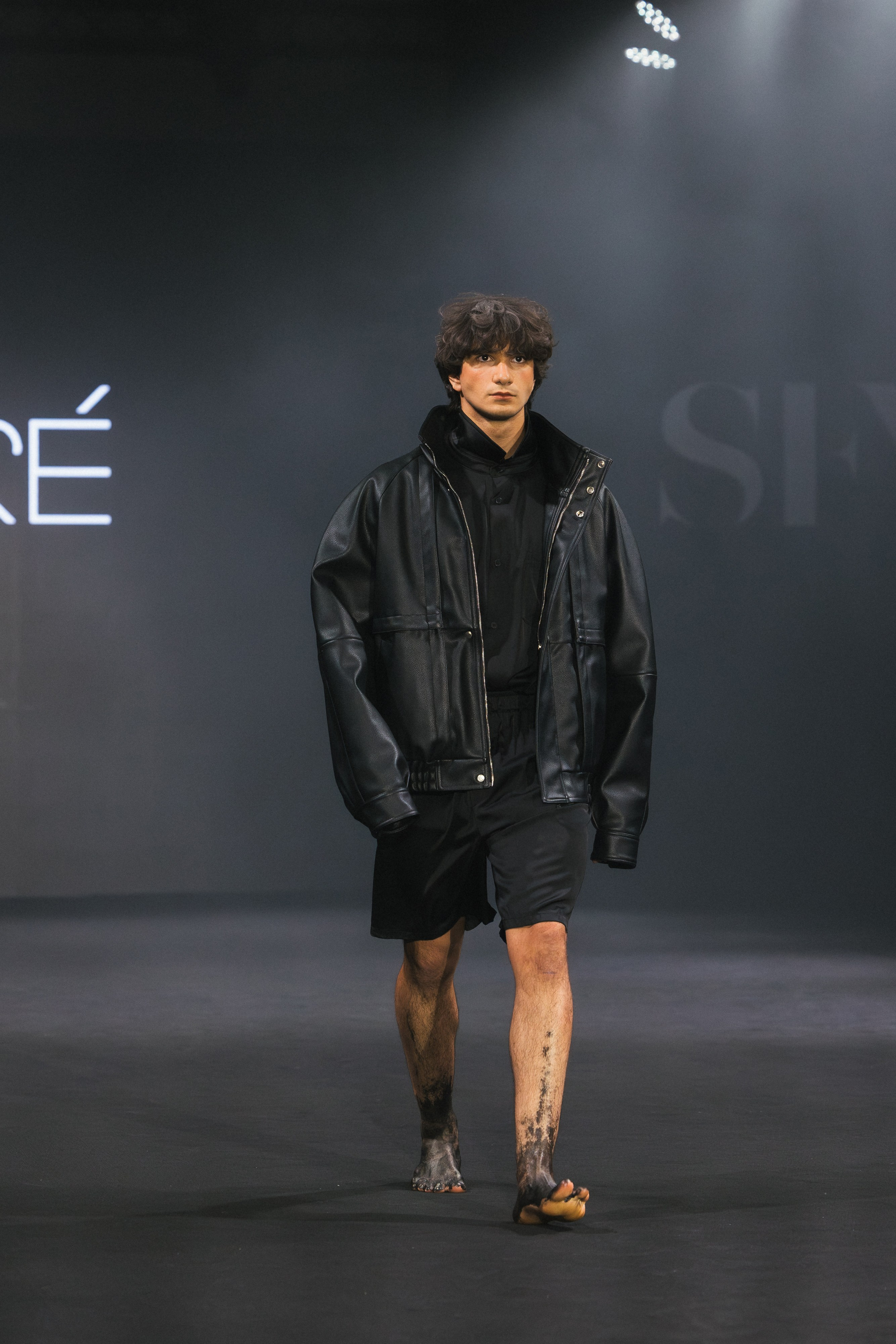 Catwalk. ProVizArt