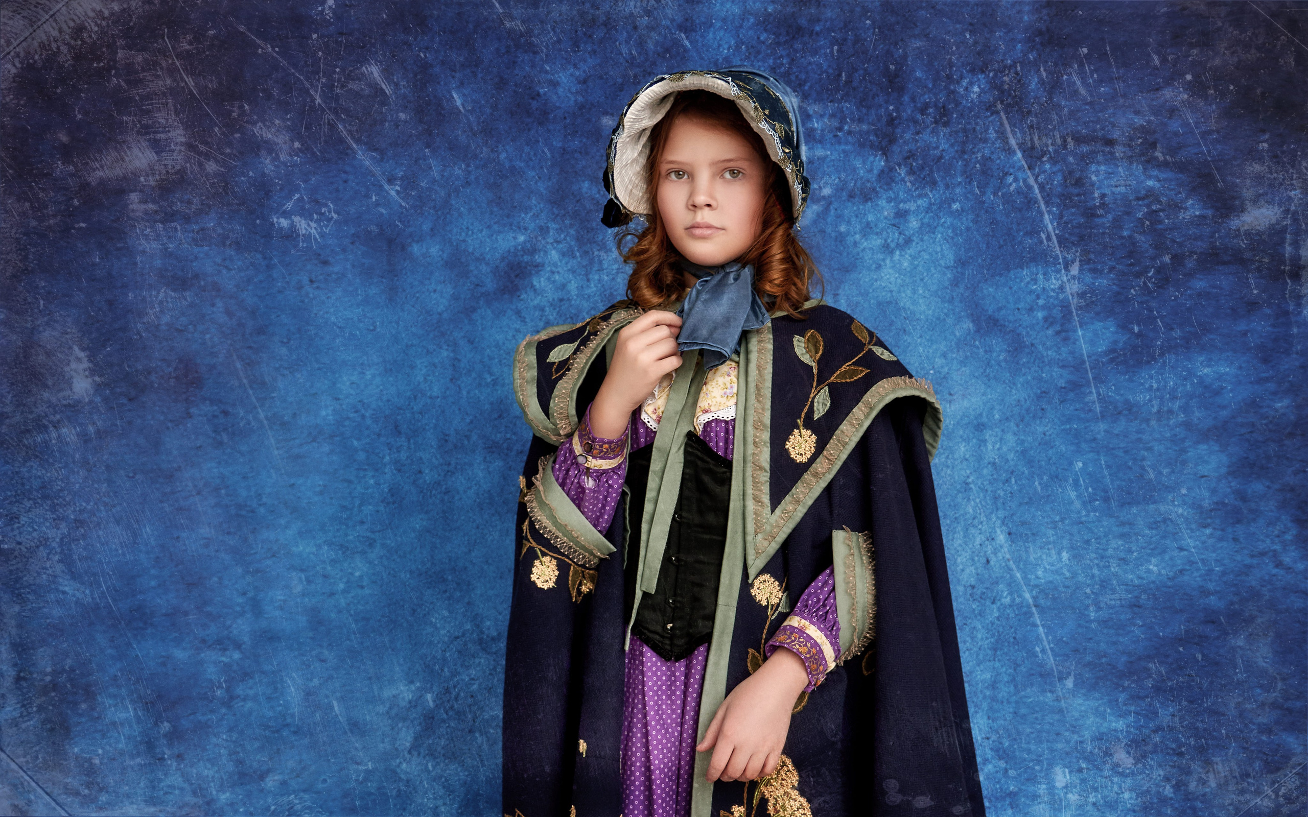 Фотопроект с костюмами дизайнера Кати Макаровой