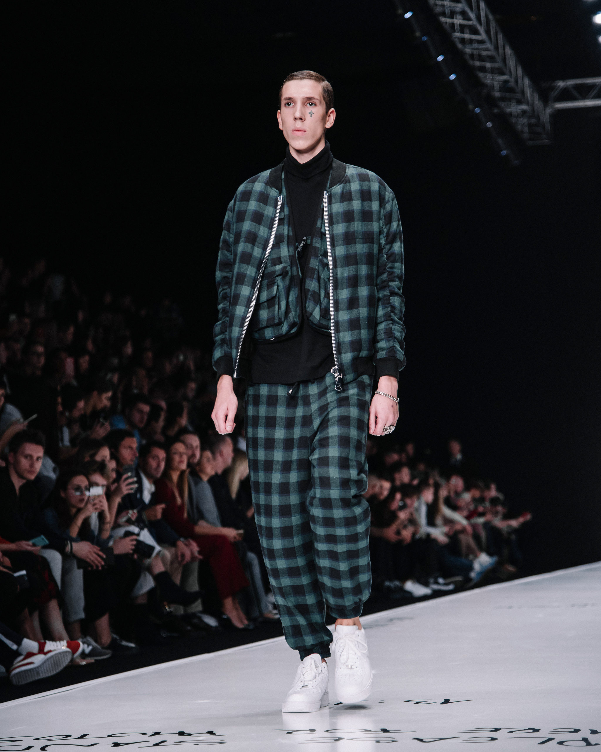 Фотосъемка недели моды. Свадебный и индивидуальный фотограф Никита Роут | Москва