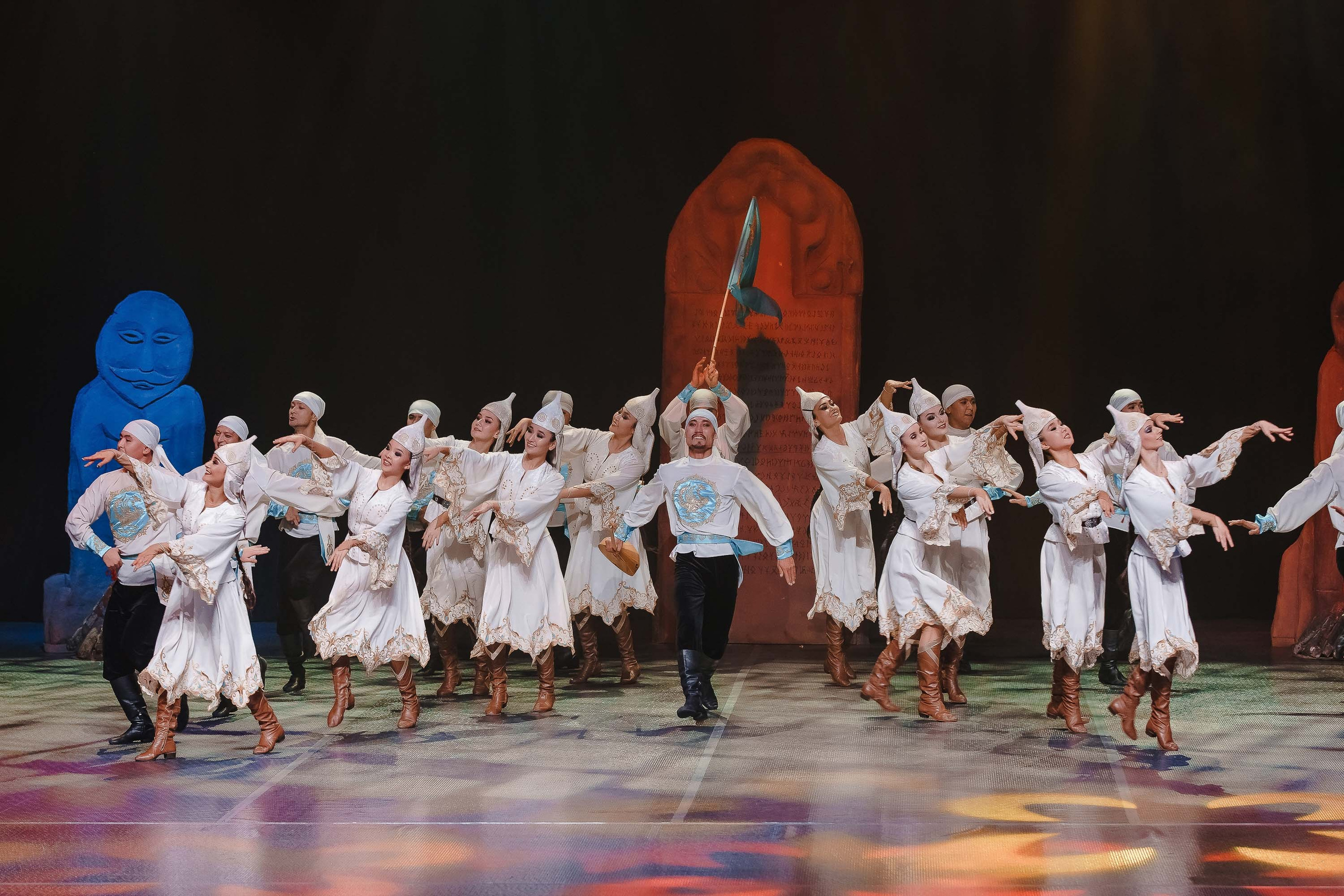 Спектакль театра танца «Наз» Туйгындар. Главная