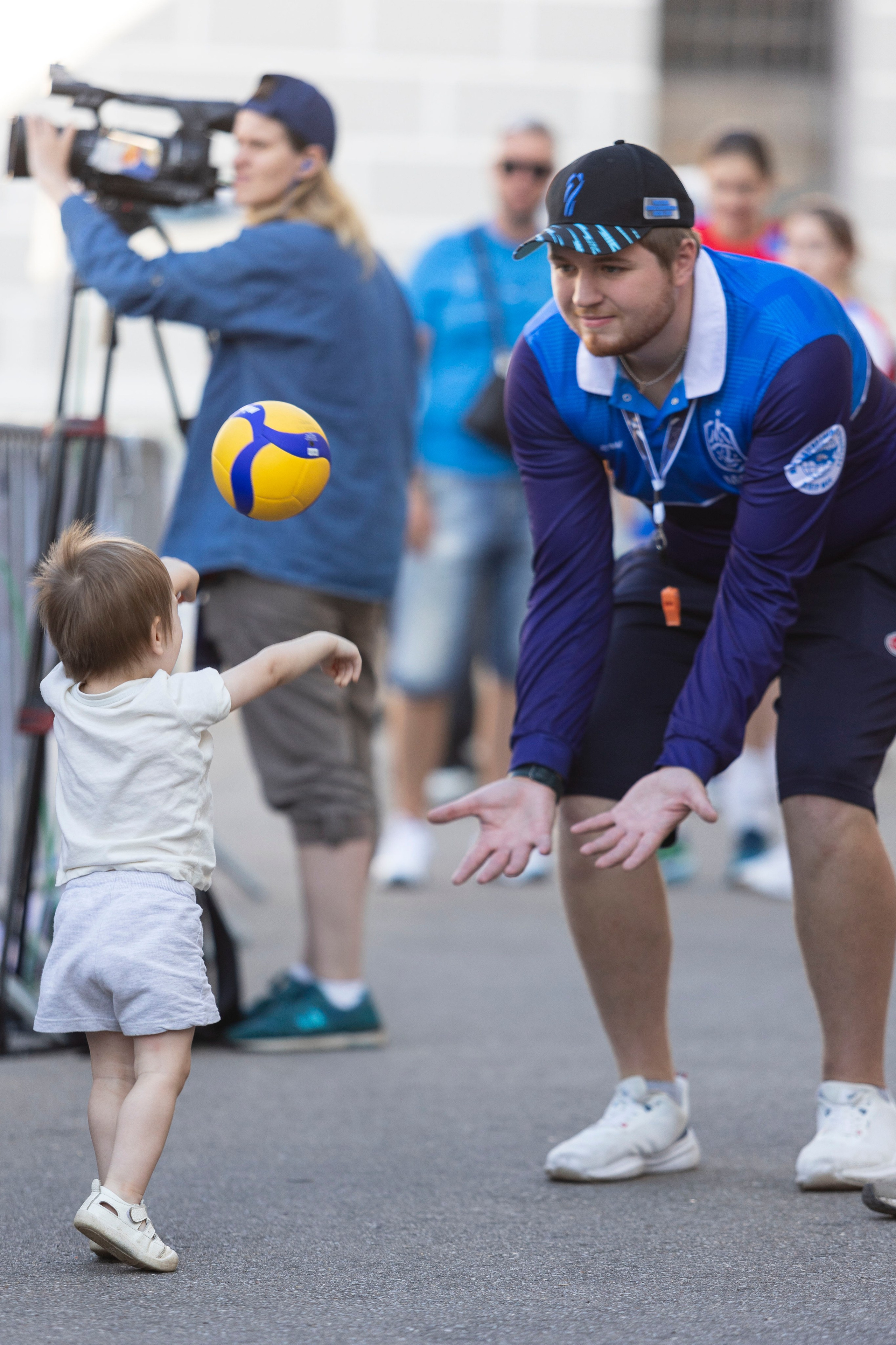 100 ЛЕТ ОТЕЧЕСТВЕННОМУ ВОЛЕЙБОЛУ. Фотограф Георгий Нигматулин