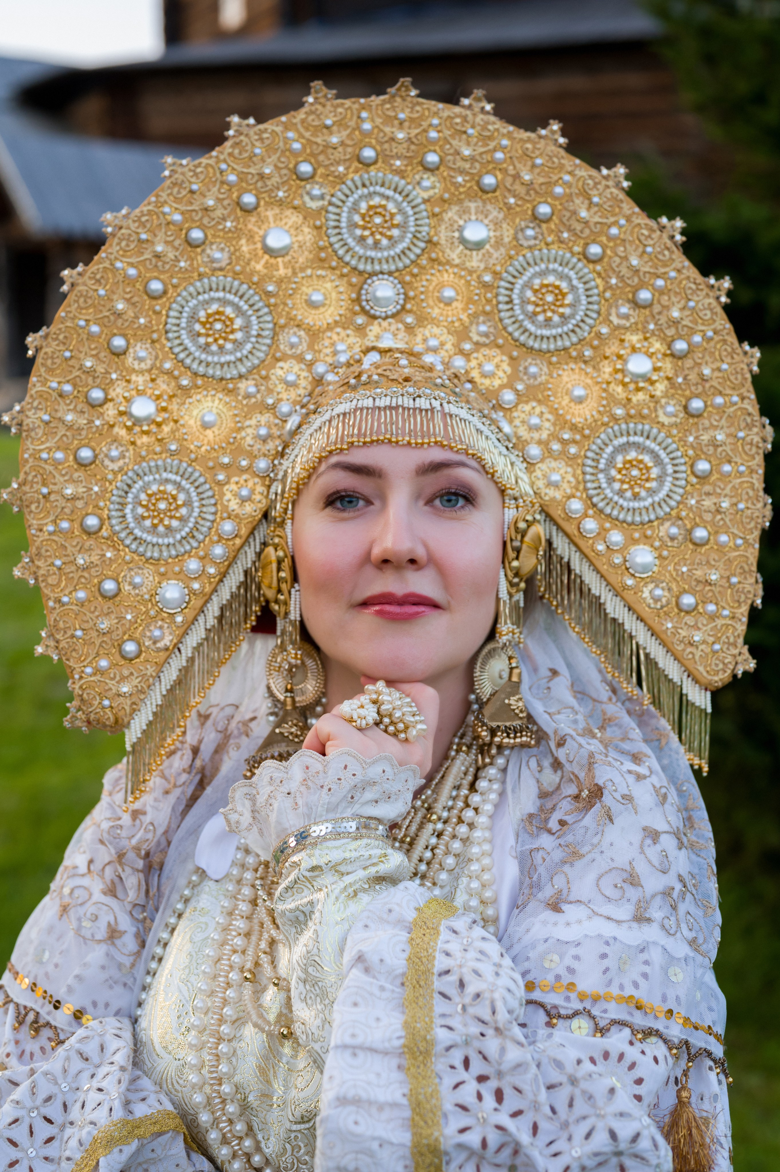 Фотосессия в русском национальном наряде. Фотограф Юлия Кондратьева