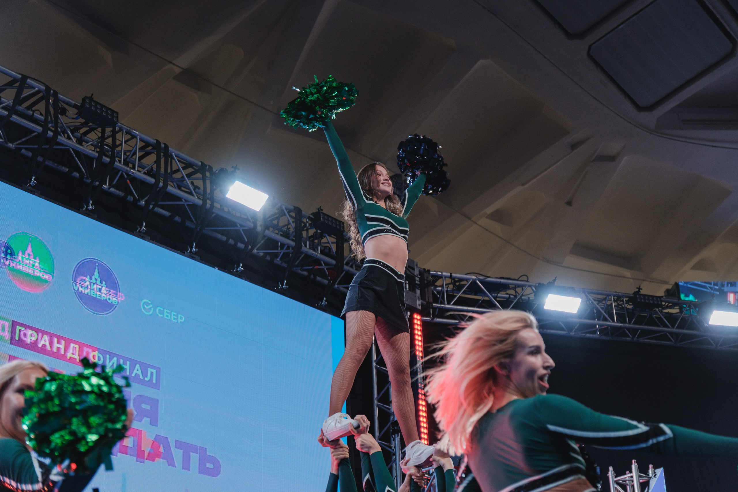 Репортаж Лига универов. Антон Киптиков фотограф