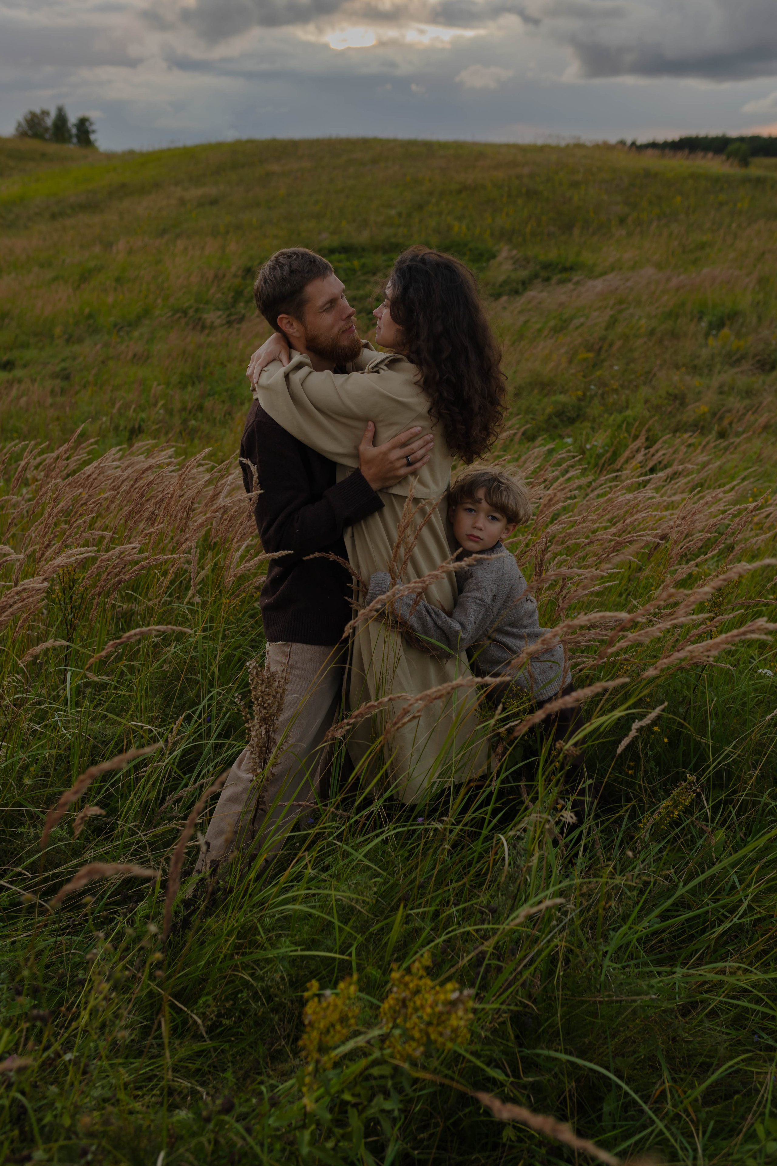 В полях. Семейный фотограф в Санкт-Петербурге Любовь Савкина