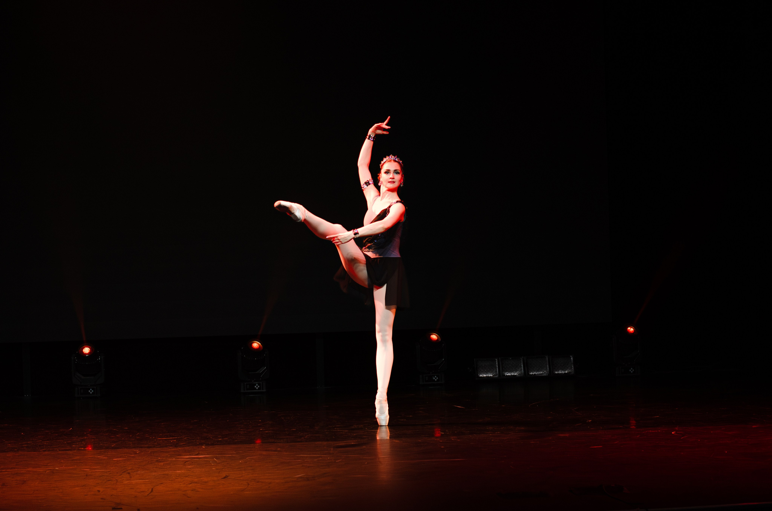 Гала-концерт Всероссийского фестиваля любительского балета Aurora PRIX — 2025. Портретный и репортажный фотограф в Санкт-Петербурге Варвара Жукова