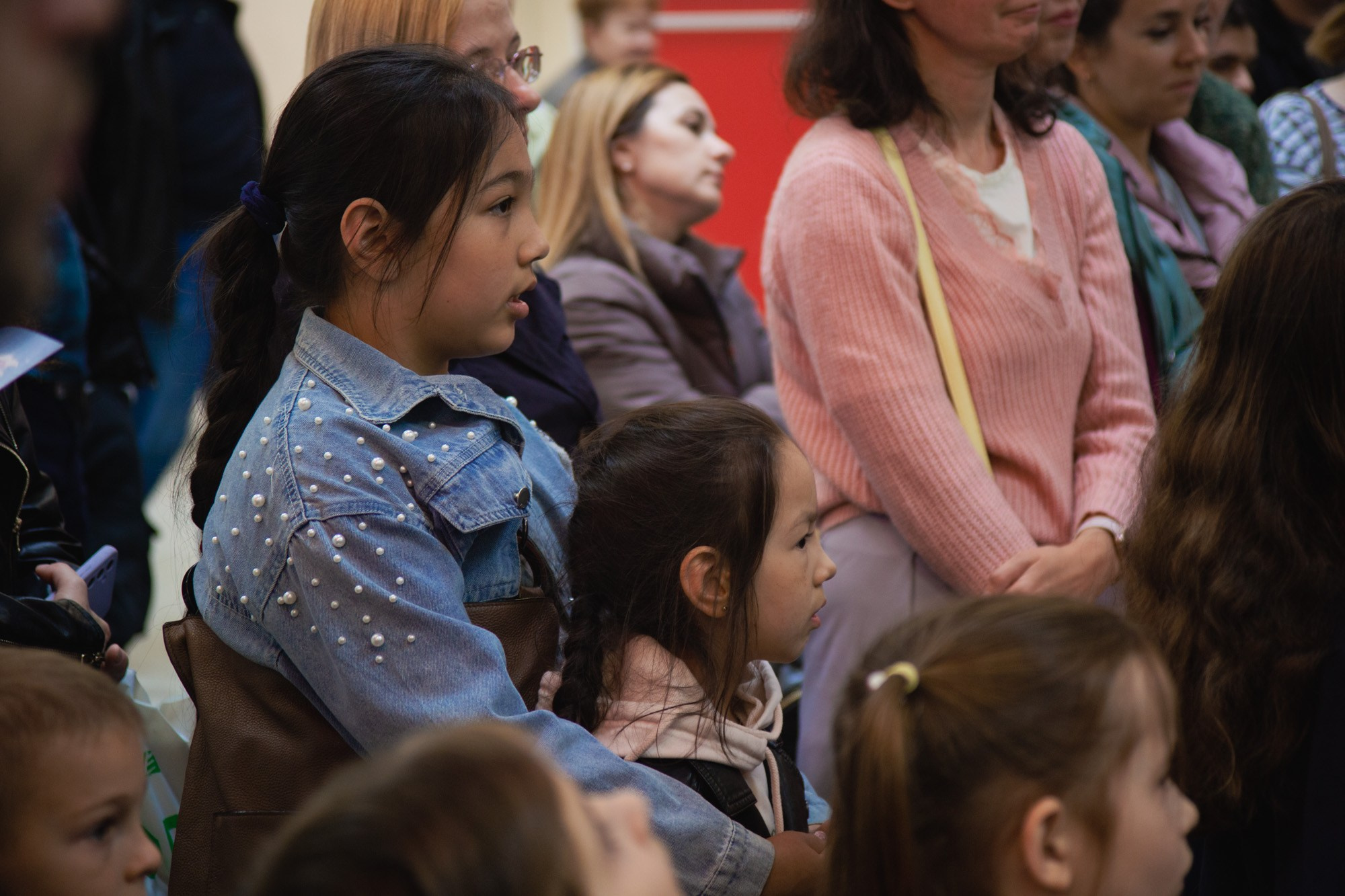 Сказка в ТЦ Океания. Репортажный и концертный фотограф в Москве Анастасия Осень