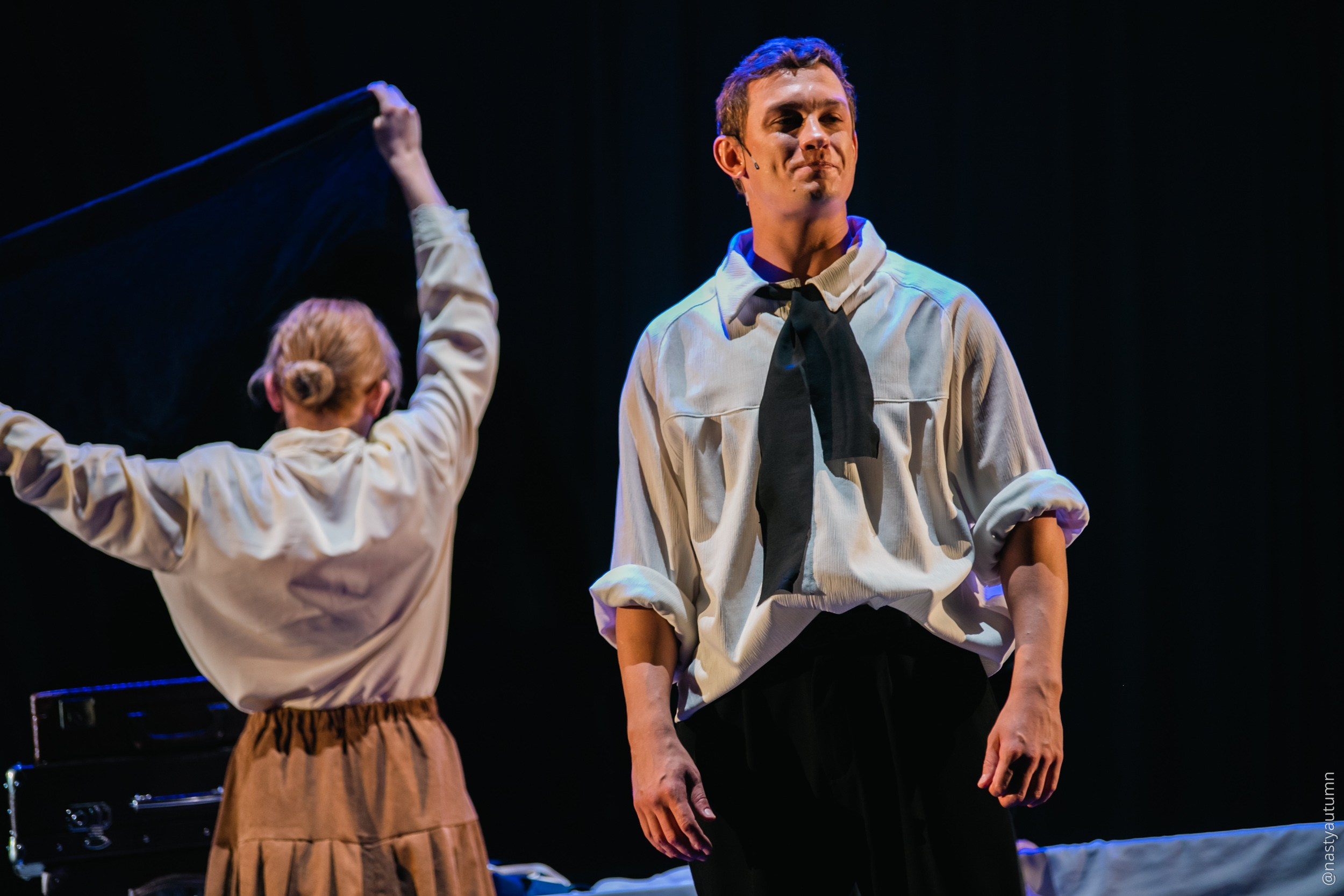 Генеральный прогон «Маяковский. Я сам.». Репортажный и концертный фотограф в Москве Анастасия Осень