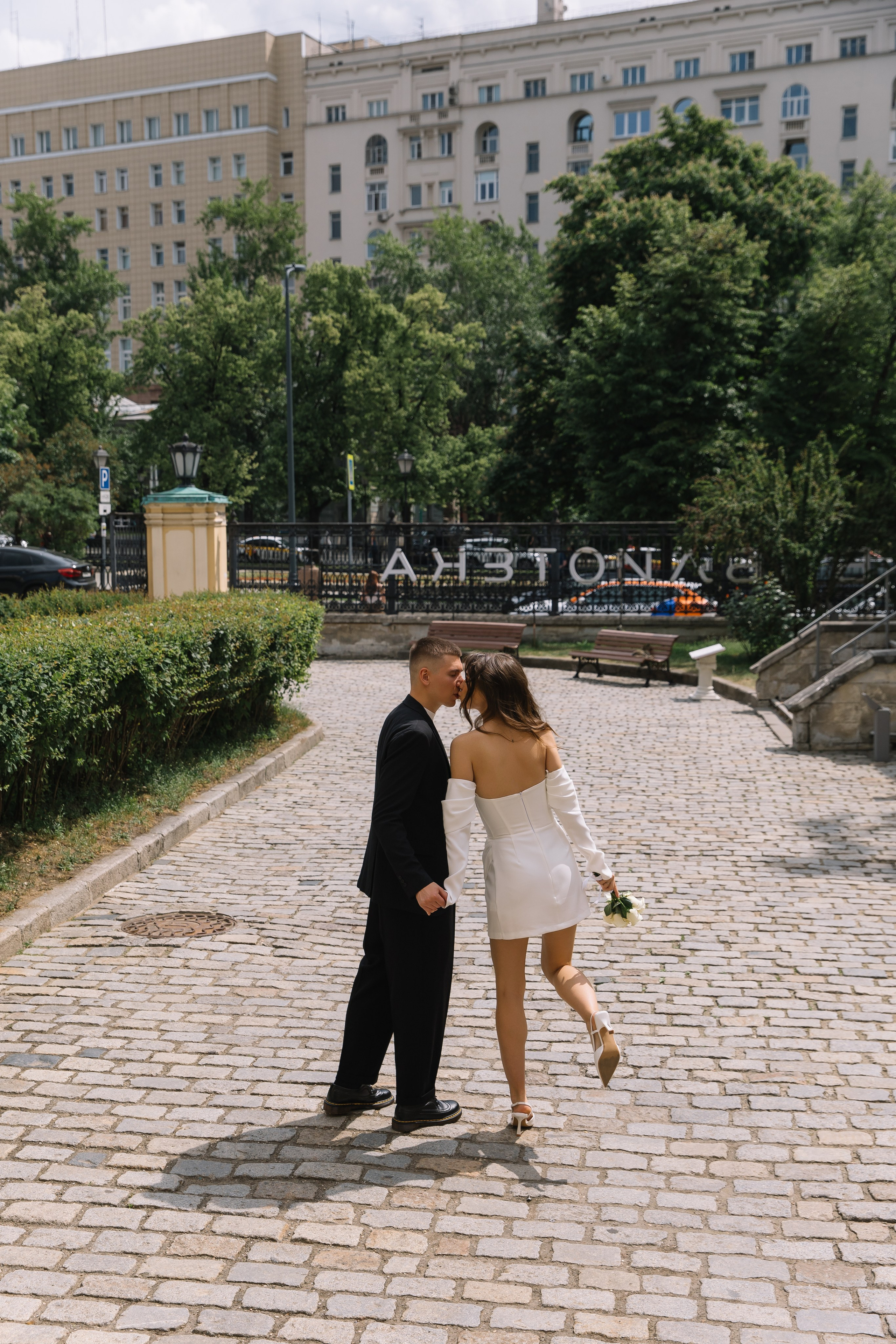 Даниил и Анастасия. Свадебная фотосессия в Библиотеке-читальне им. А. С. Пушкина. Фотограф и видеограф Анна Домашенко