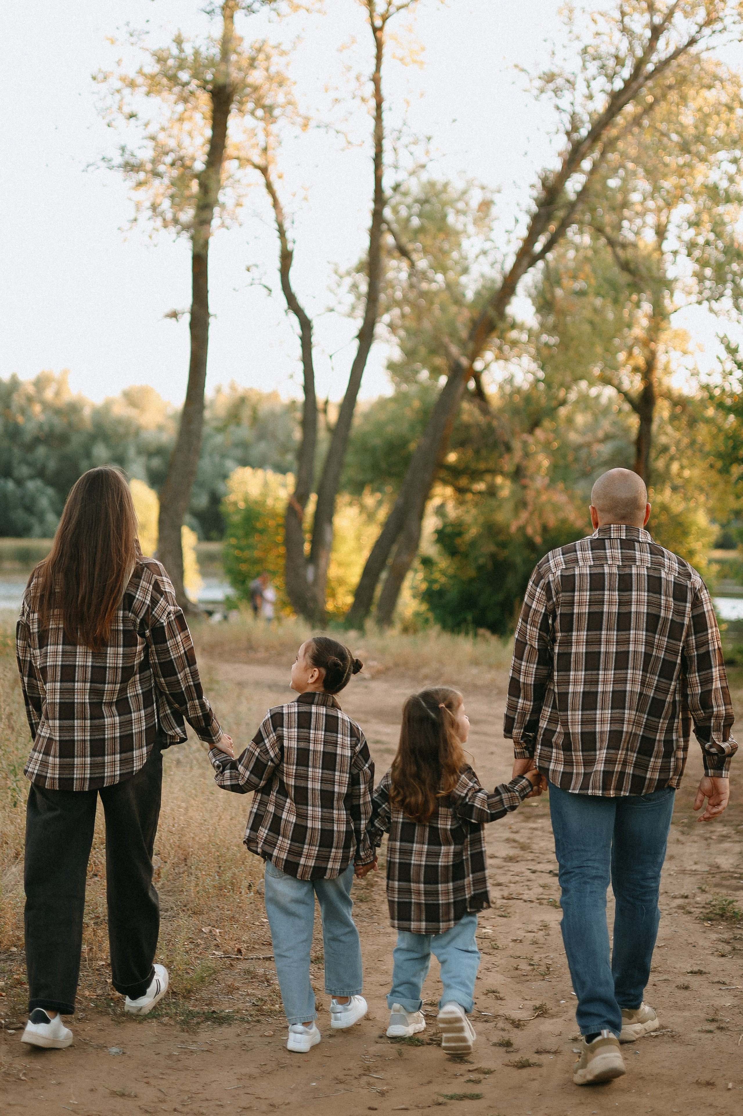Евгений & Юлия & Полина & Юлия. Фотограф Елизавета Наумова