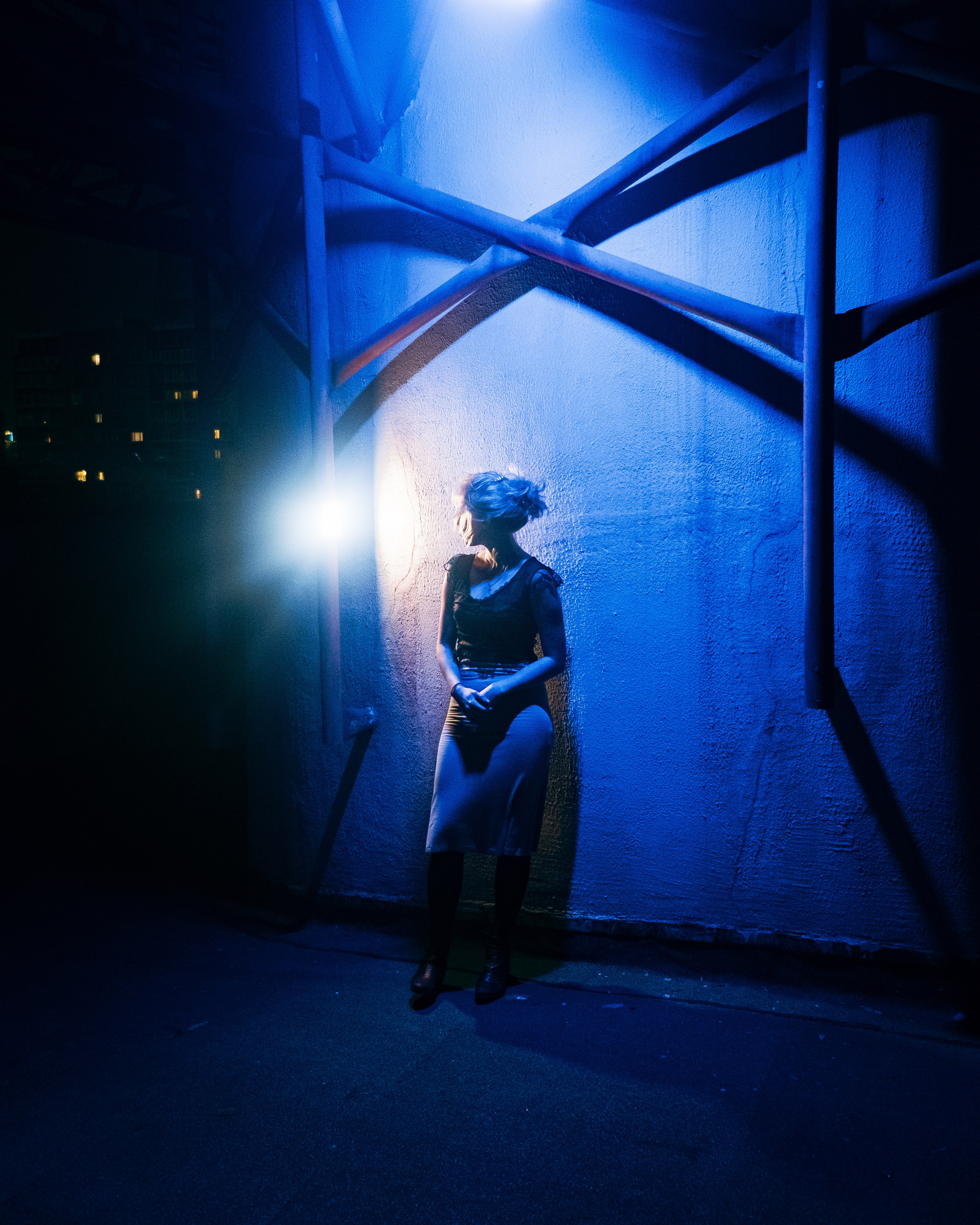 Individuali di ripresa. Fotografo a Mosca con un’atmosfera notturna di foto