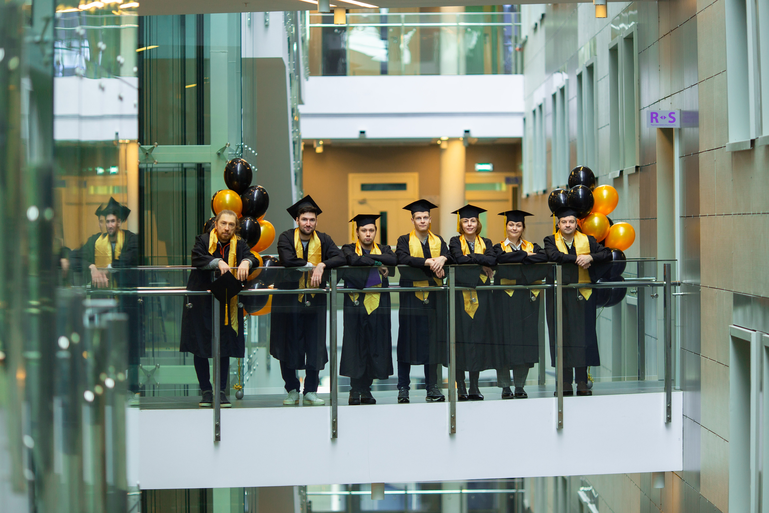 Выпускной ВШЭ. Фотограф в Москве Десятова Ксения