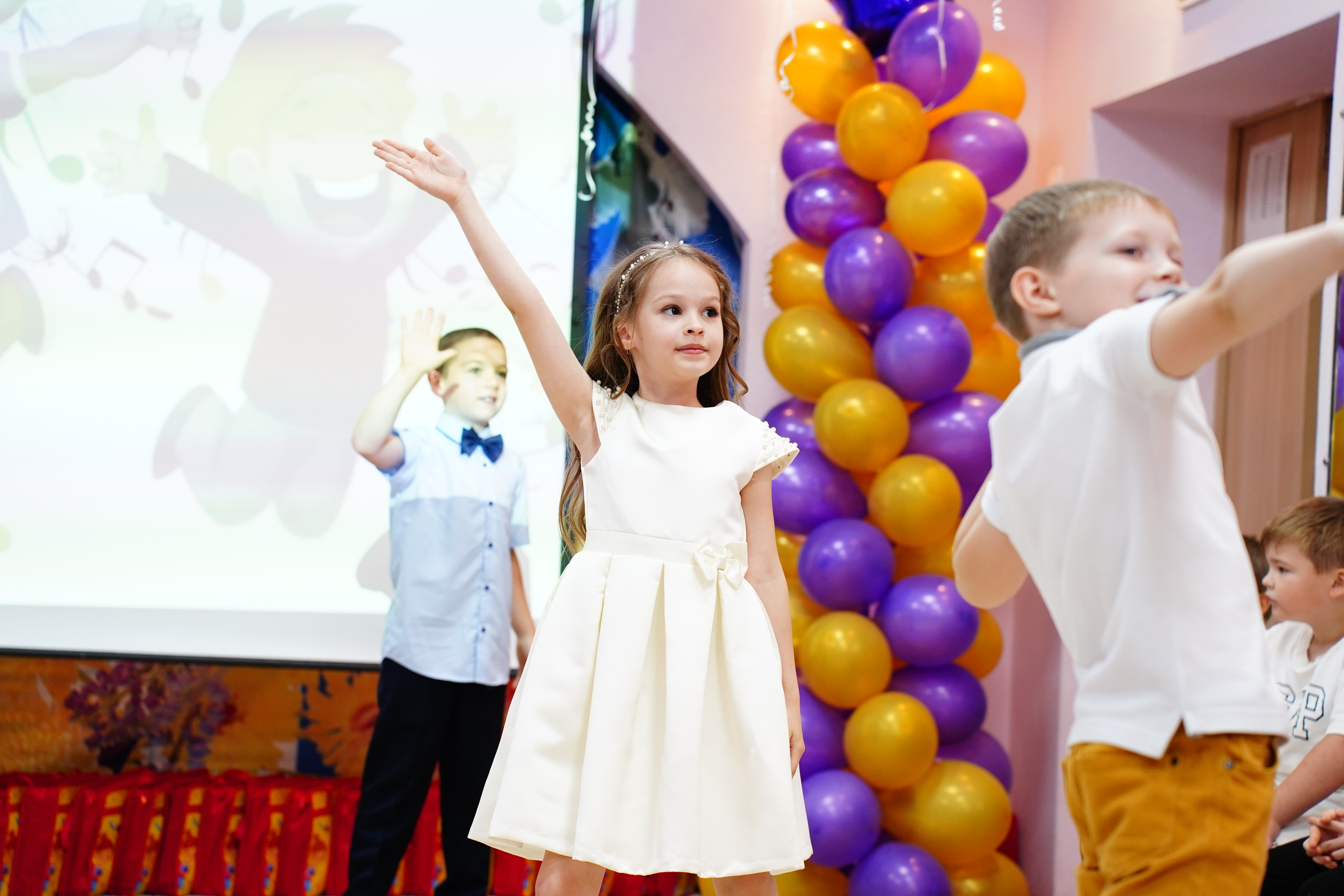 Репортажная съемка /Выпускной//. MEMENTO.Выпускные альбомы, школьные, юбилейные и другие книги. Ростов-на-Дону