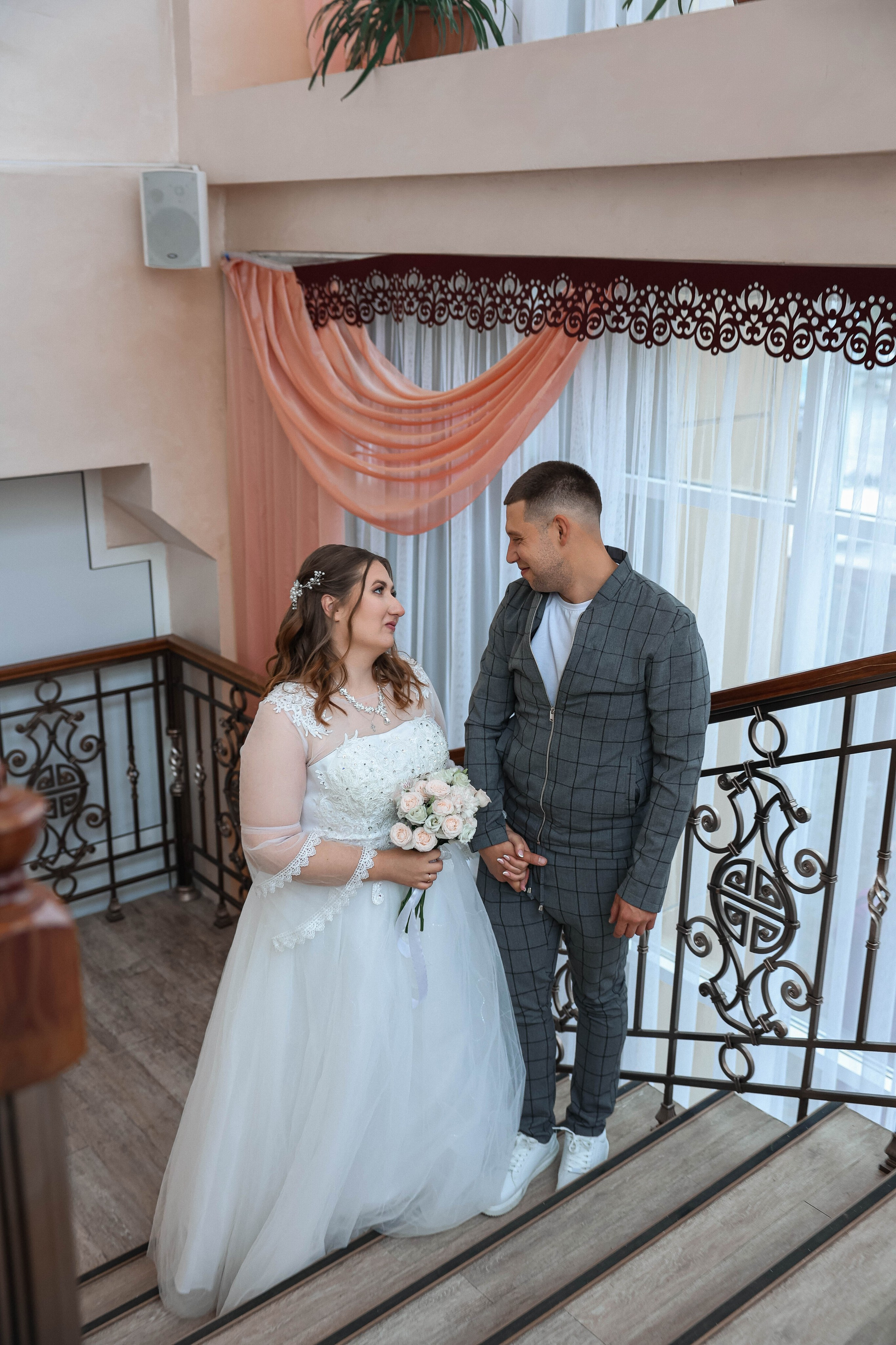 IVAN AND EDGENIA. Свадебный и Школьный фотограф Улан-Удэ Бурятия Джулия Топоева Выпускные альбомы Фотограф на мероприятие