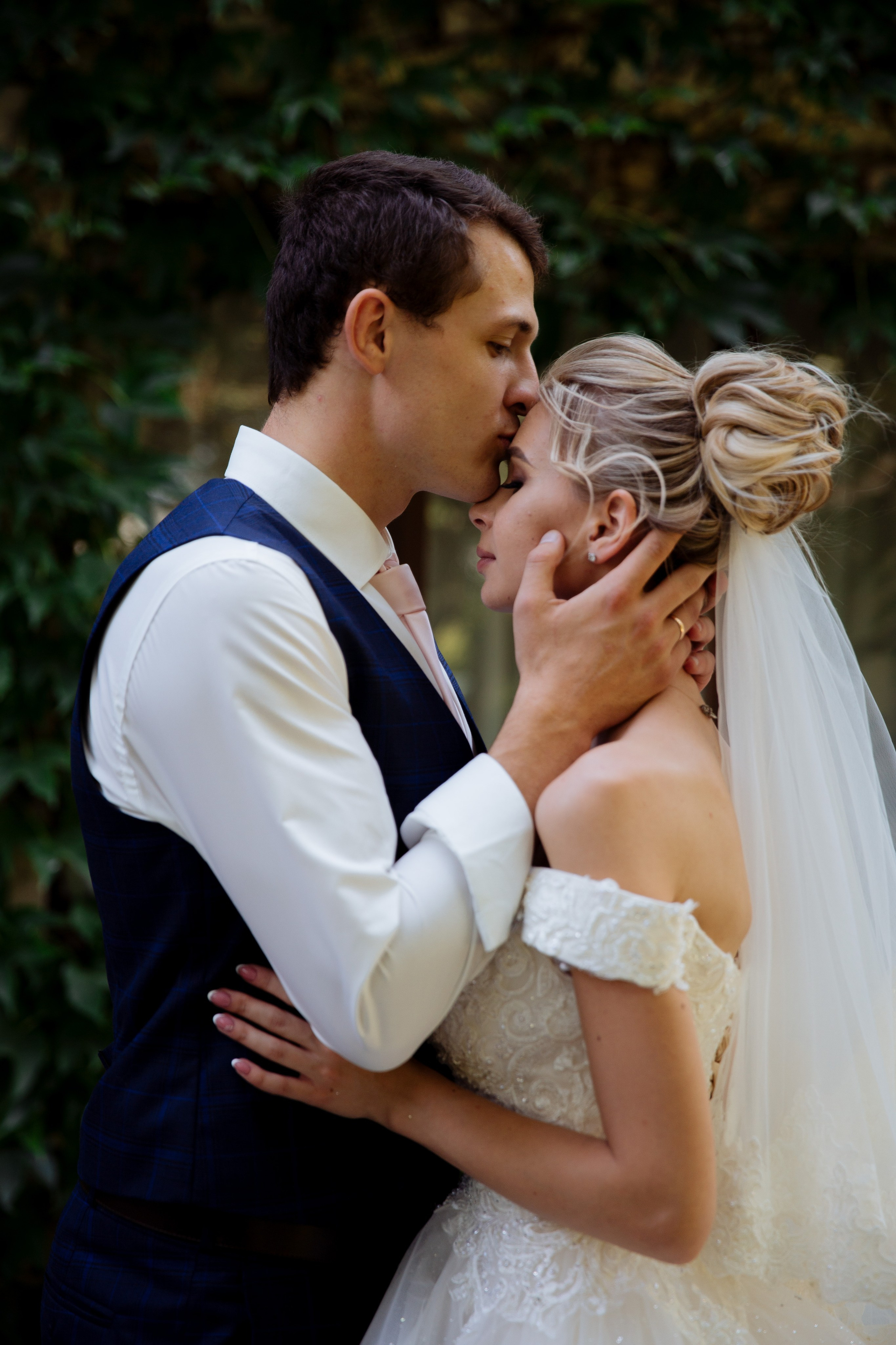 A | A. Свадебный фотограф Ростов-на-Дону Алла Белова