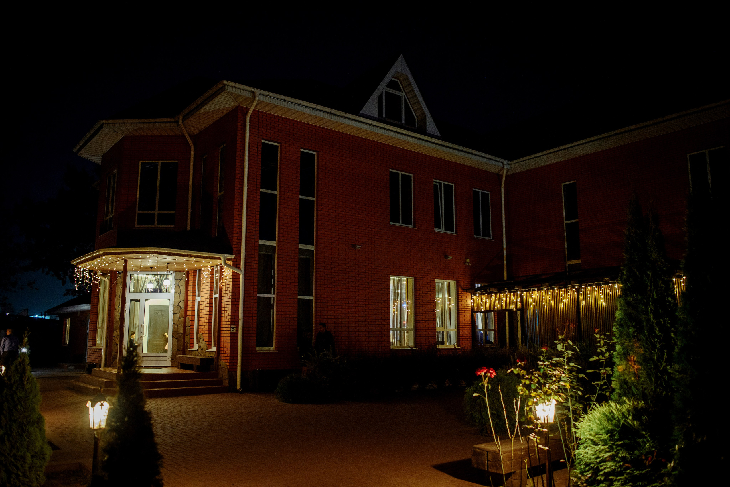 Юрий и Светлана. Королева Елена Свадебный и семейный фотограф в Туле